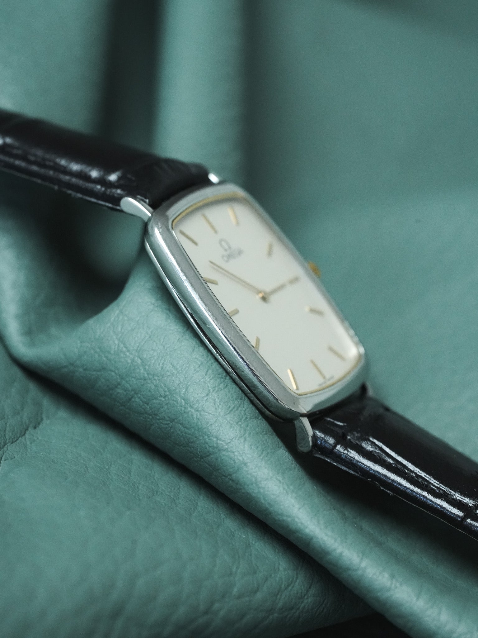 Montre Omega De Ville Vintage - réf.195.0076 Tonneau Acier (1989)