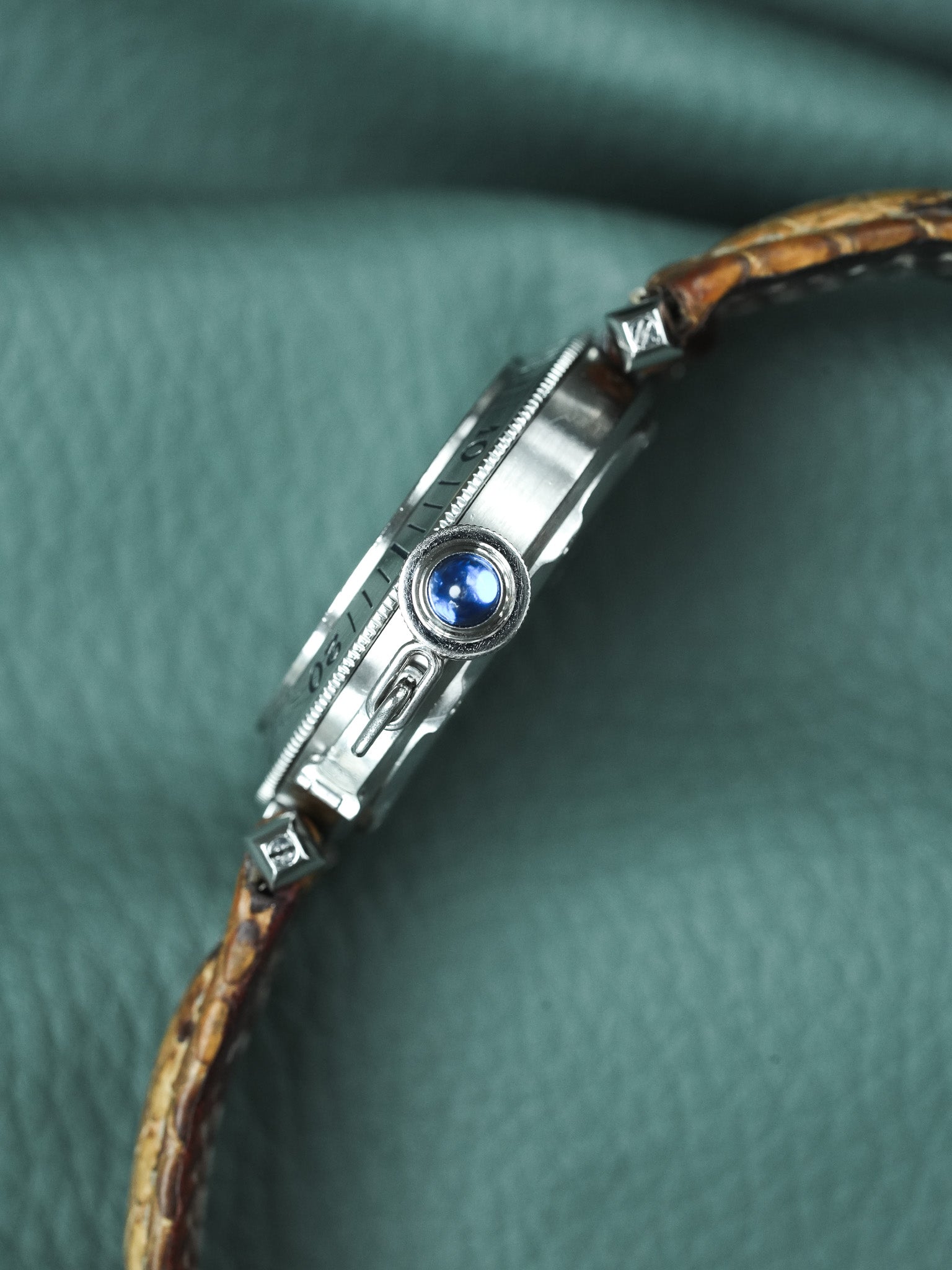 Montre Cartier Pasha Vintage - R4010 Acier 35.5mm Crème Serpent (Années 2000) - Atelier Victor