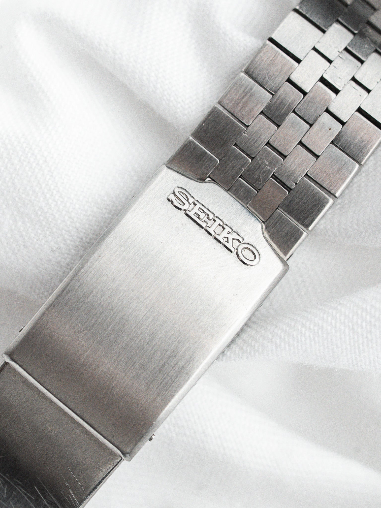 Seiko Type II 3803-7020 Acier — Cadran Argent Jour Kanji (1982)