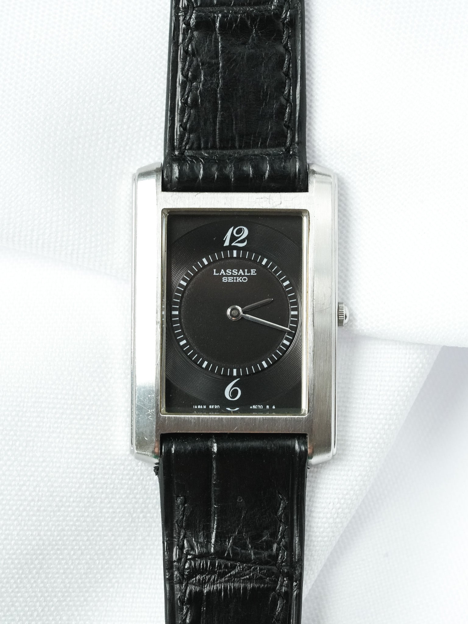 Винтажные часы Seiko Lassale — Tank из чернёной стали (1995)