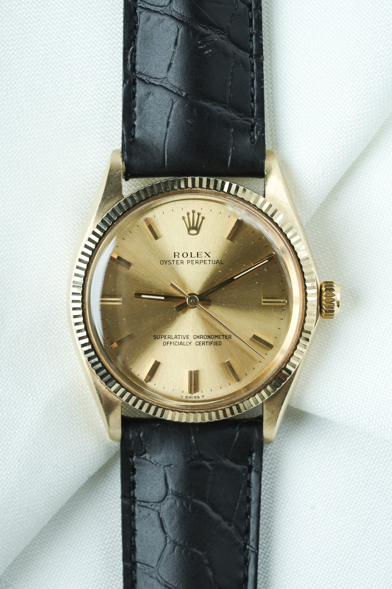 Montre Rolex Oyster 1005 Vintage - 34mm or jaune (1963) - Atelier Victor