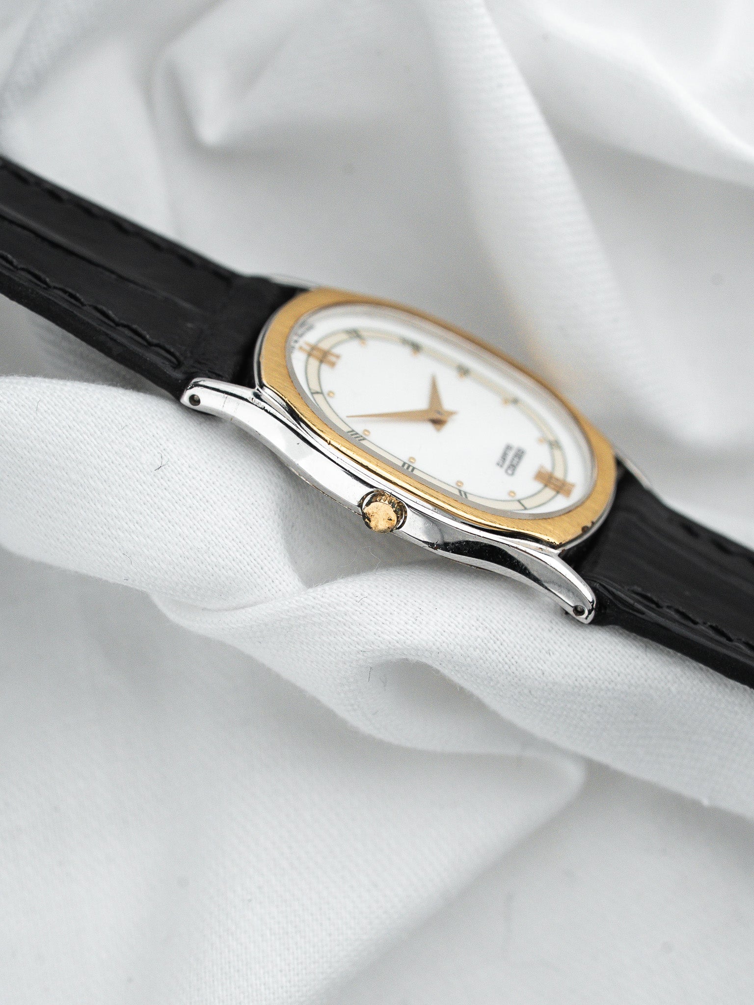 Seiko Vintage Watch 5P30-5360 — Two-Tone Roman Numerals (1996)