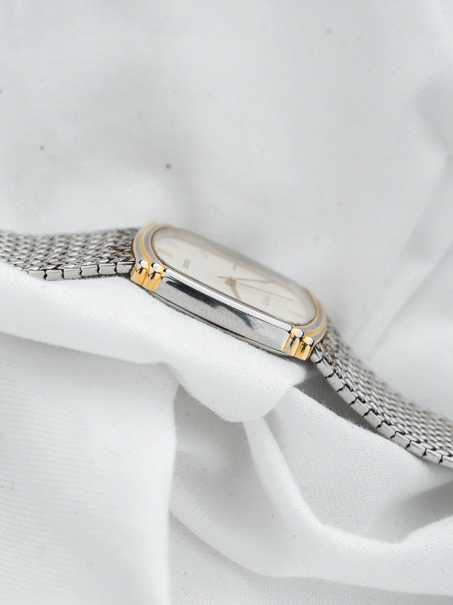 ساعة Seiko فينتاج Dolce 7741-5110 — ثنائية اللون شبكية (1990)