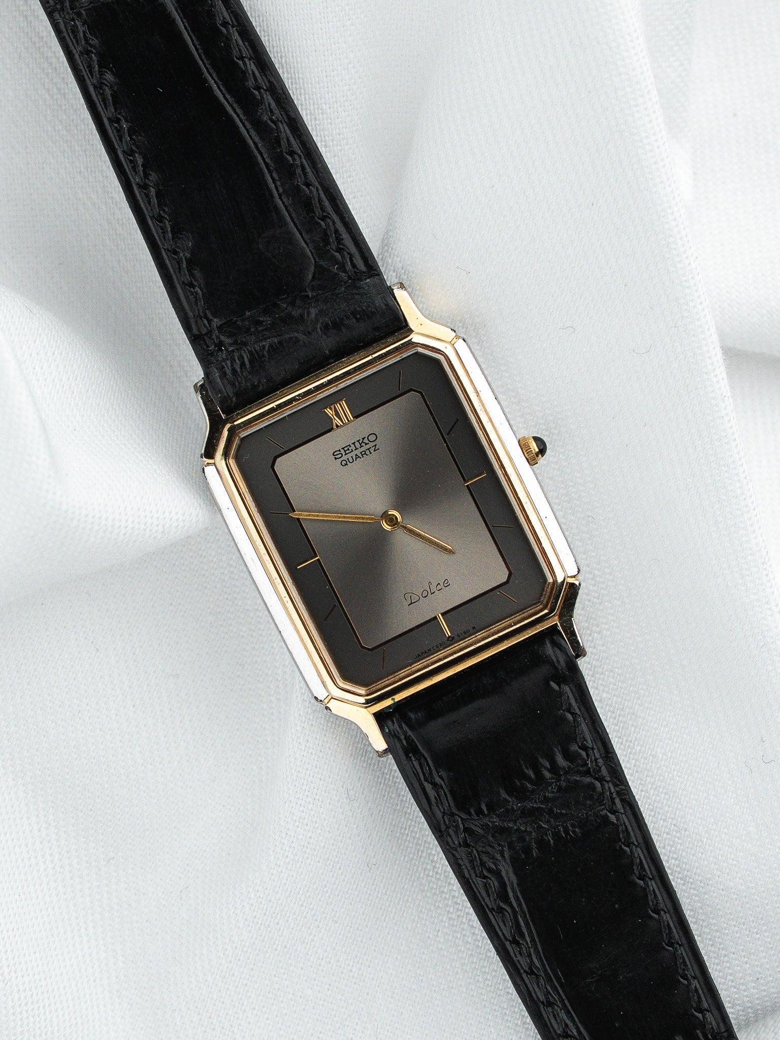 Montre Seiko Dolce 9520-5140 — Extra-plate Plaqué Or Bi-ton (1984)