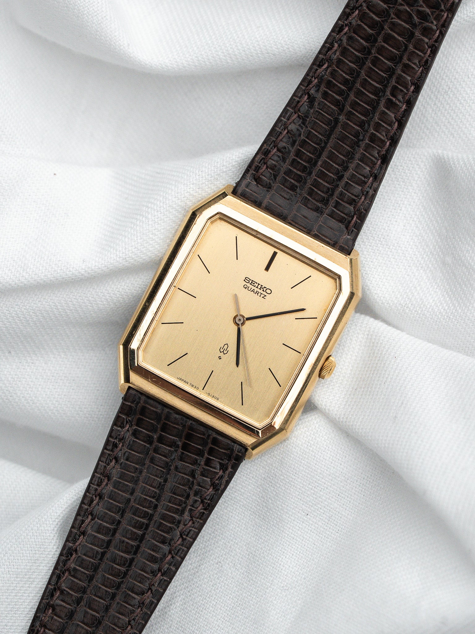ساعة Seiko Tank 7830-5130 مطلية بالذهب — ميناء ذهبي مصقول (1980s)