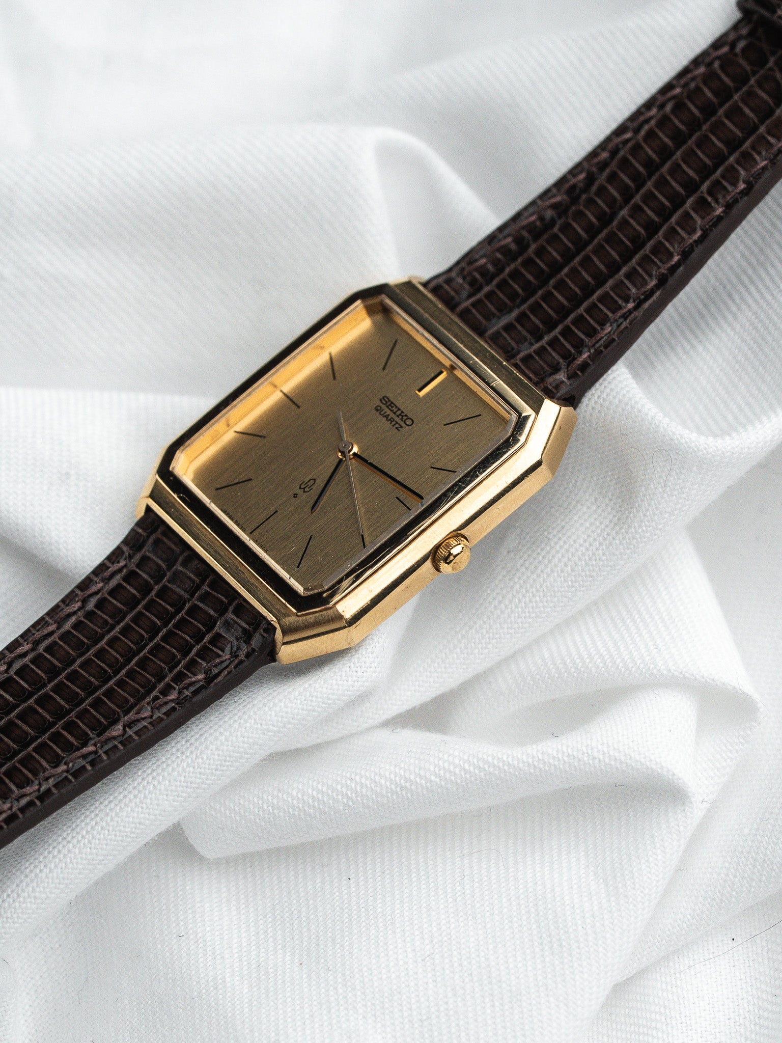 ساعة Seiko Tank 7830-5130 مطلية بالذهب — ميناء ذهبي مصقول (1980s)