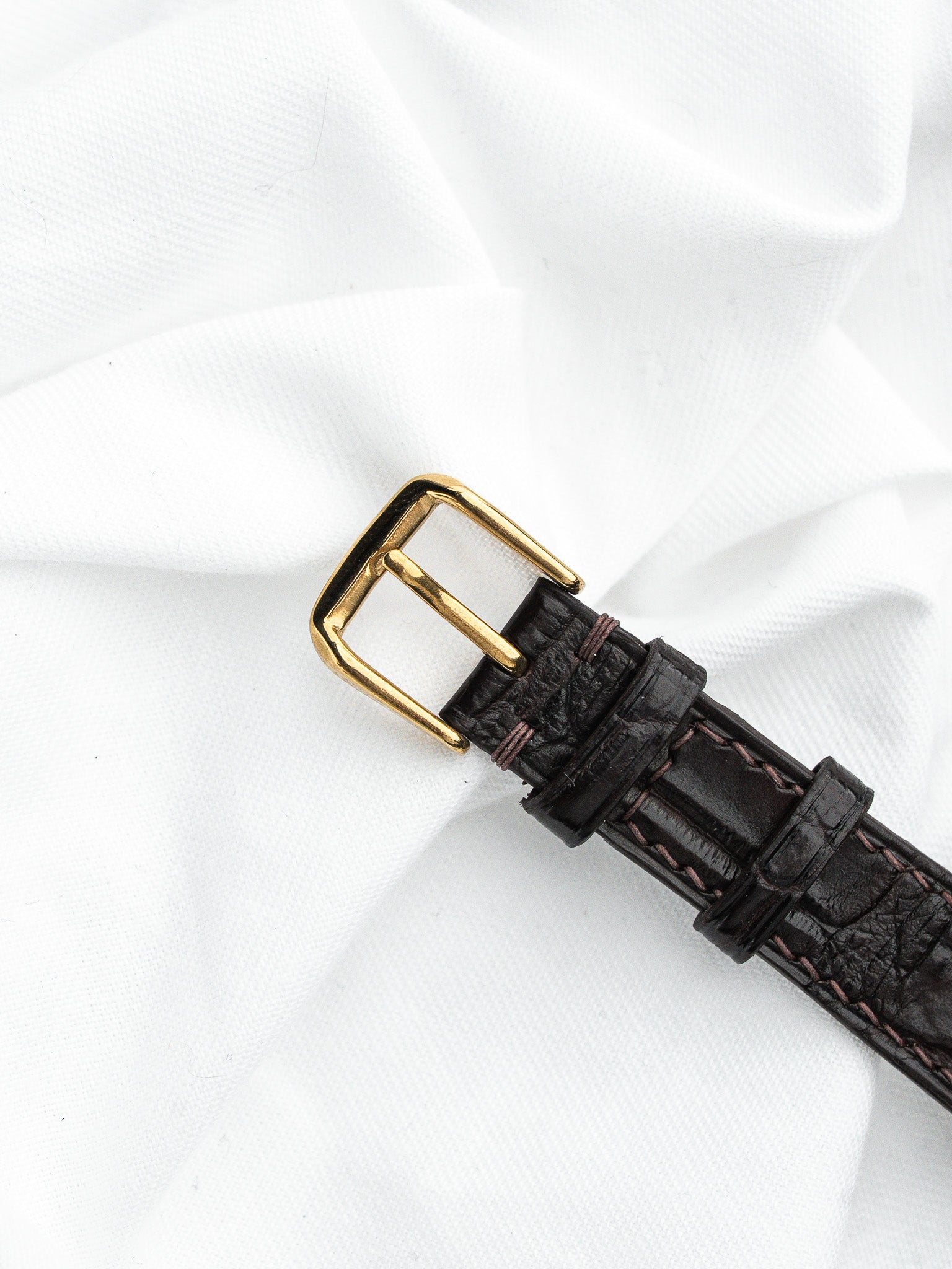 Longines Quartz Plaquée Or — Cadran Doré Tapissé Date (1980s)