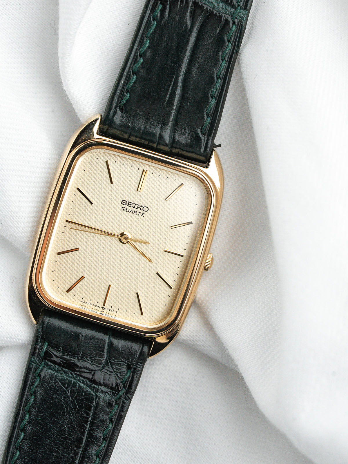 Lunette polie et plaquage patiné - Montre Seiko Quartz 2621-5240 - Atelier Victor