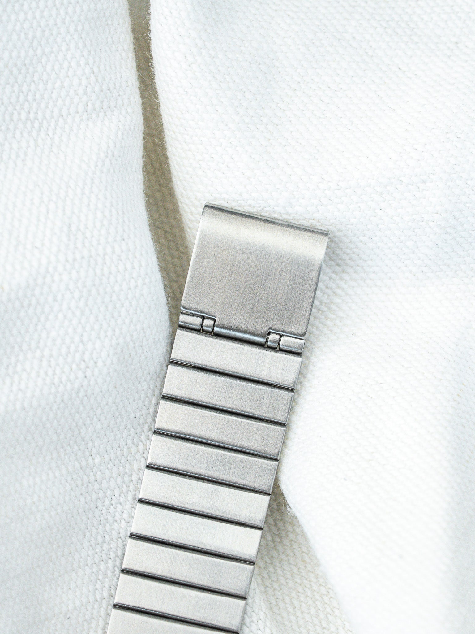 Montre Seiko Vintage - 8Y21-5080 Tonneau Acier Or Cadran Or (1989) - Atelier Victor