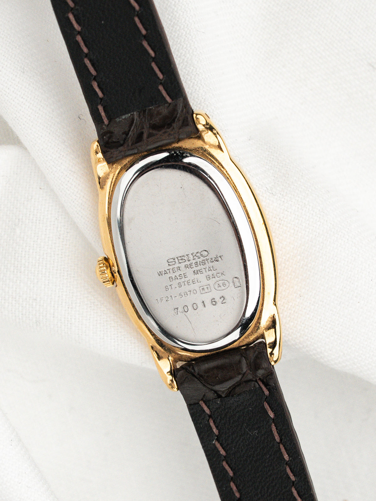 Aiguilles feuilles bleuies - Montre Seiko Noie 1F21-5B70 - Atelier Victor
