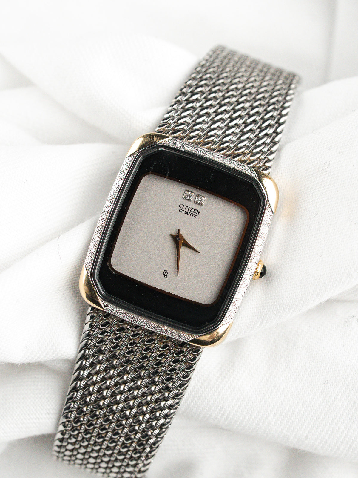 带参考编号的钢质底盖 - Citizen Coussin T4-320743 Watch - Atelier Victor
