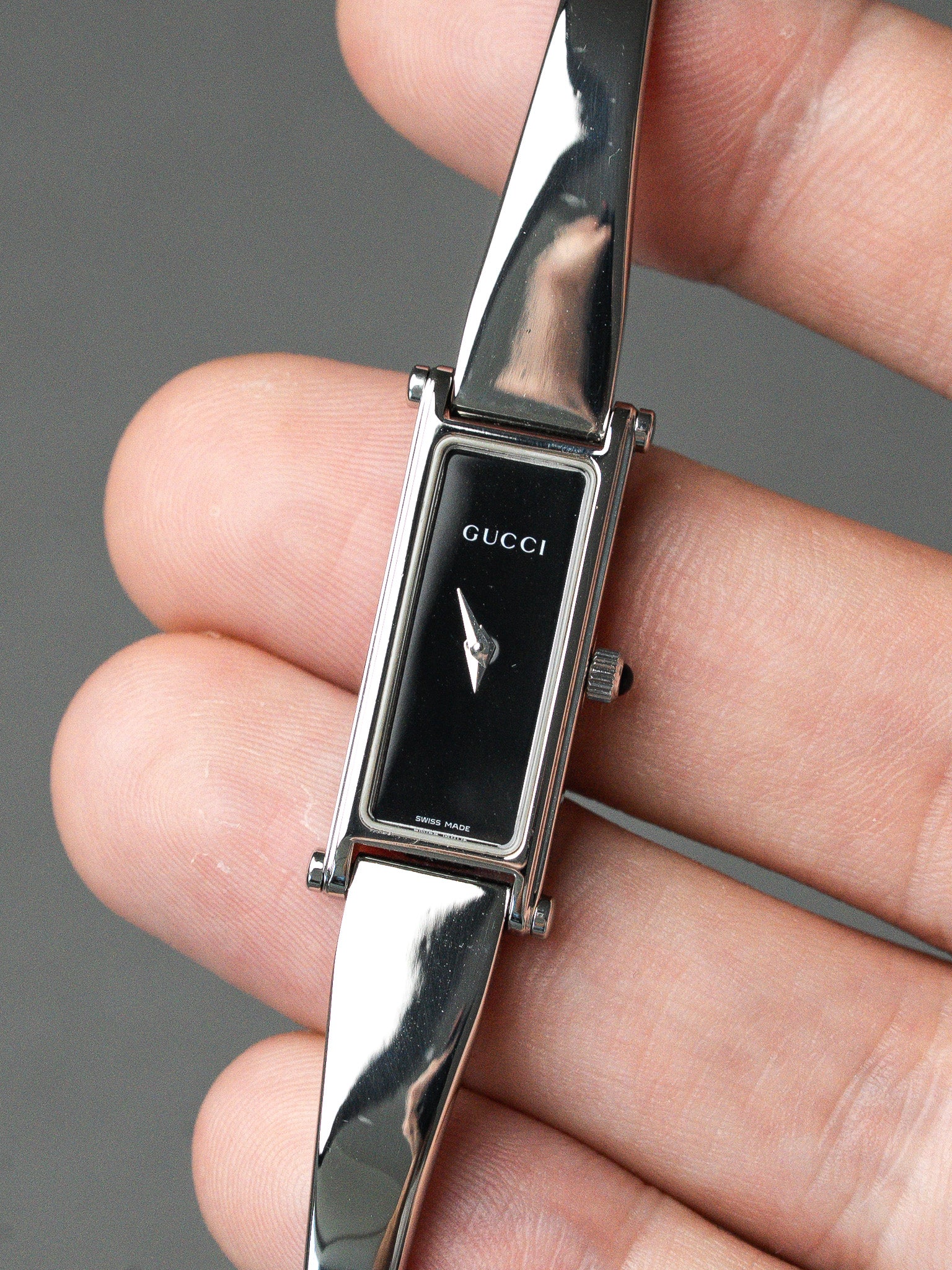 Vintage Gucci 1500 Steel Bangle Bracelet Watch — Black Dial (1990s)