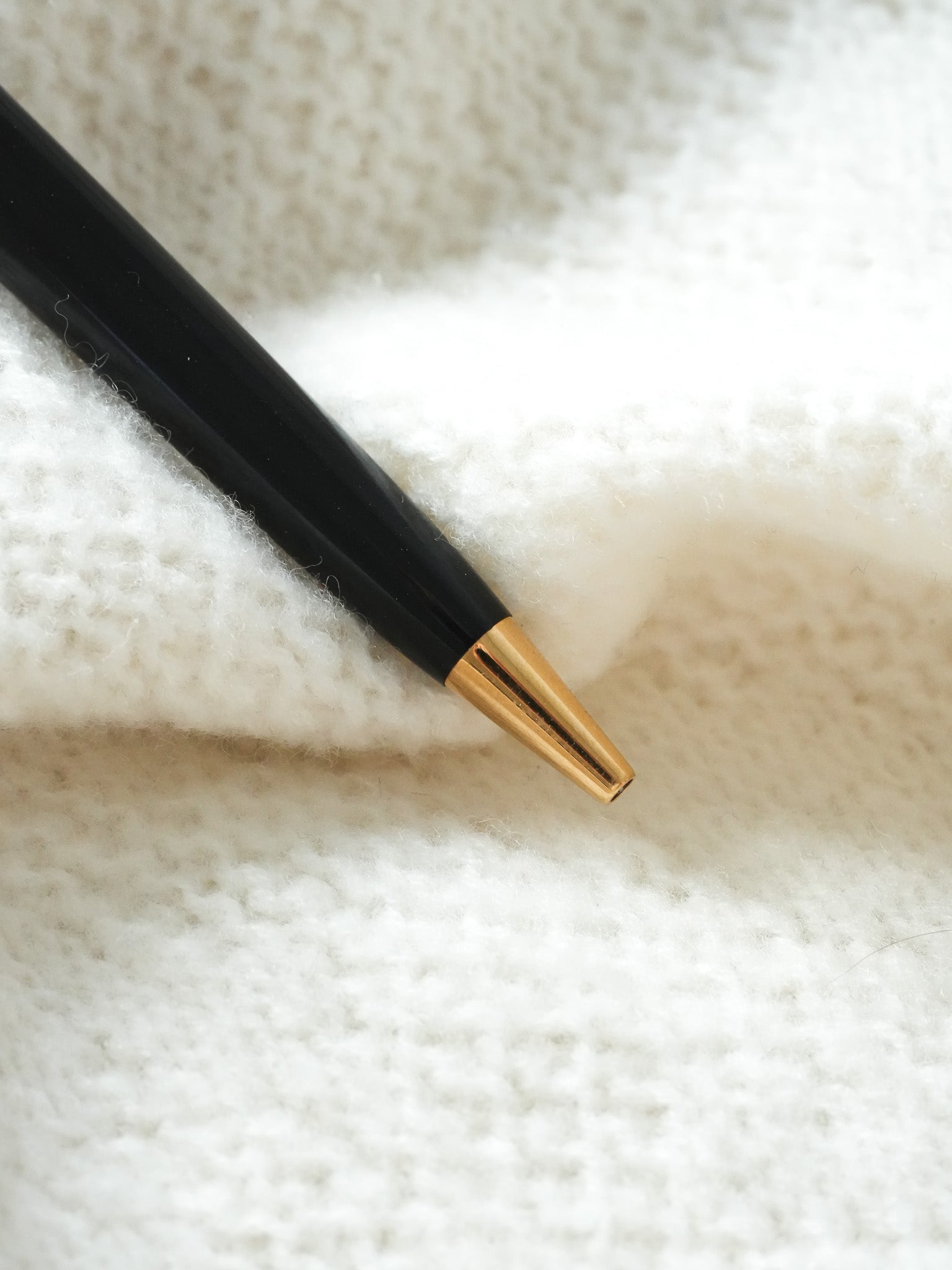 Waterman - Ballpoint pen rotating ballpoint pen CF MILLERAIES gold-plated and black - 1970s
