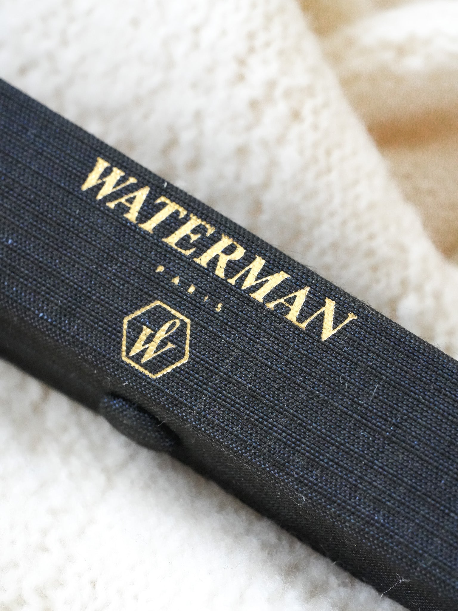 Waterman - Шариковая ручка Torsade с позолотой в футляре
