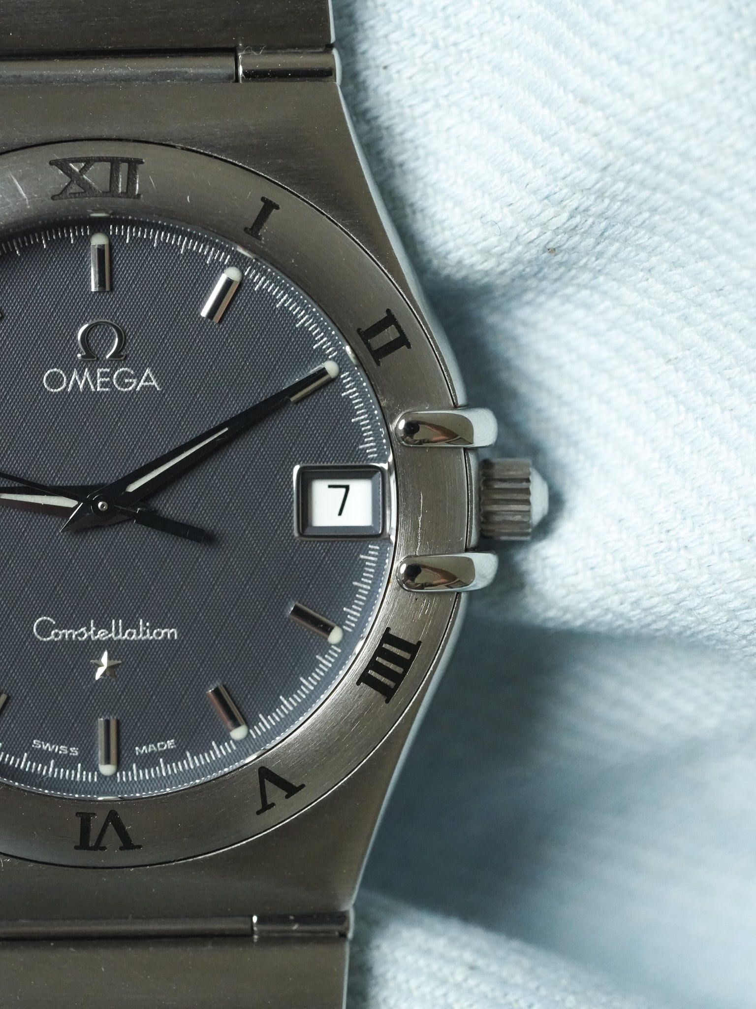 Omega - Constellation Manhattan 1512.40 Acero Esfera Gris Panal - 1998