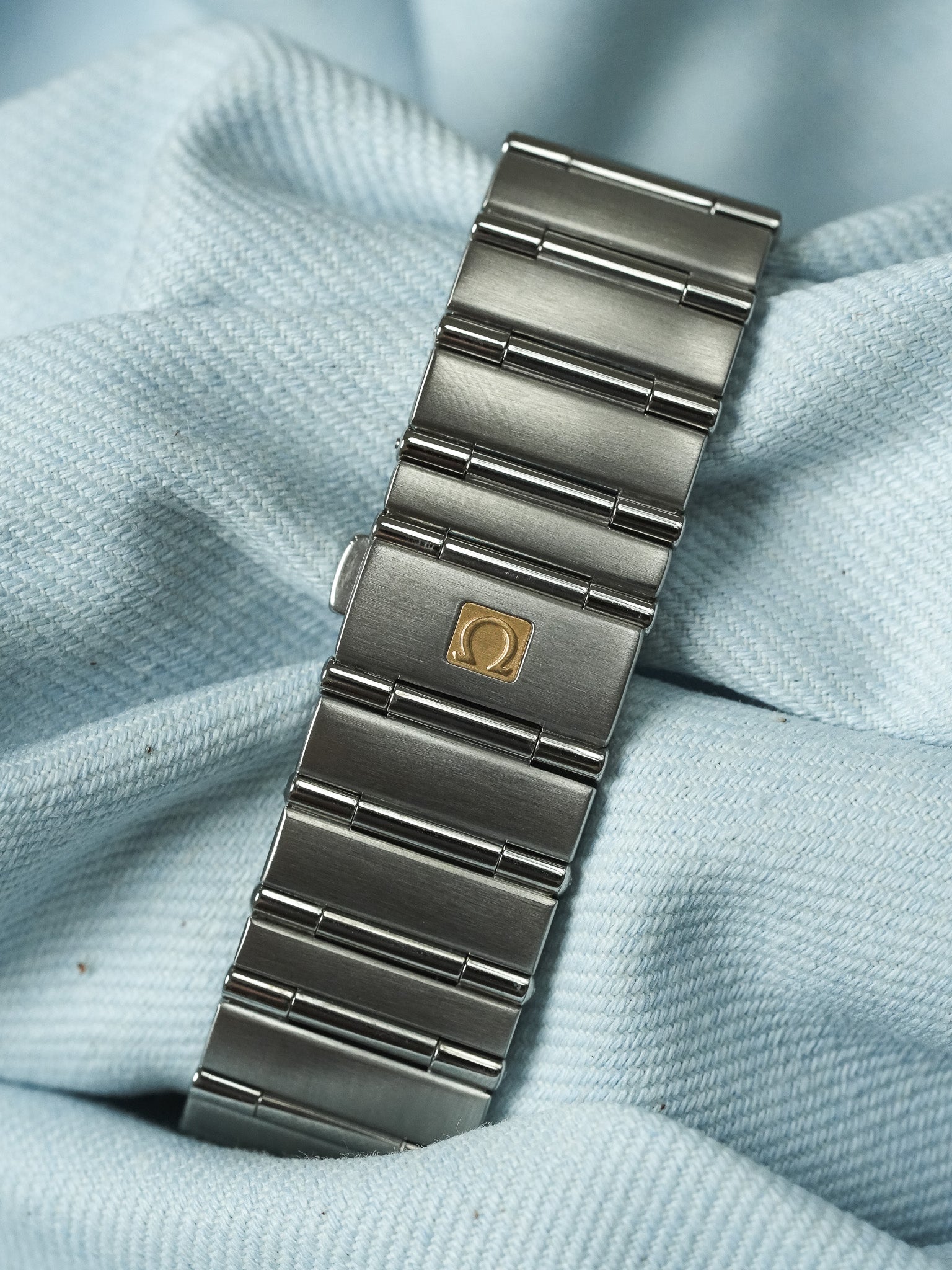 Omega - Constellation Manhattan 1512.40 Acero Esfera Gris Panal - 1998