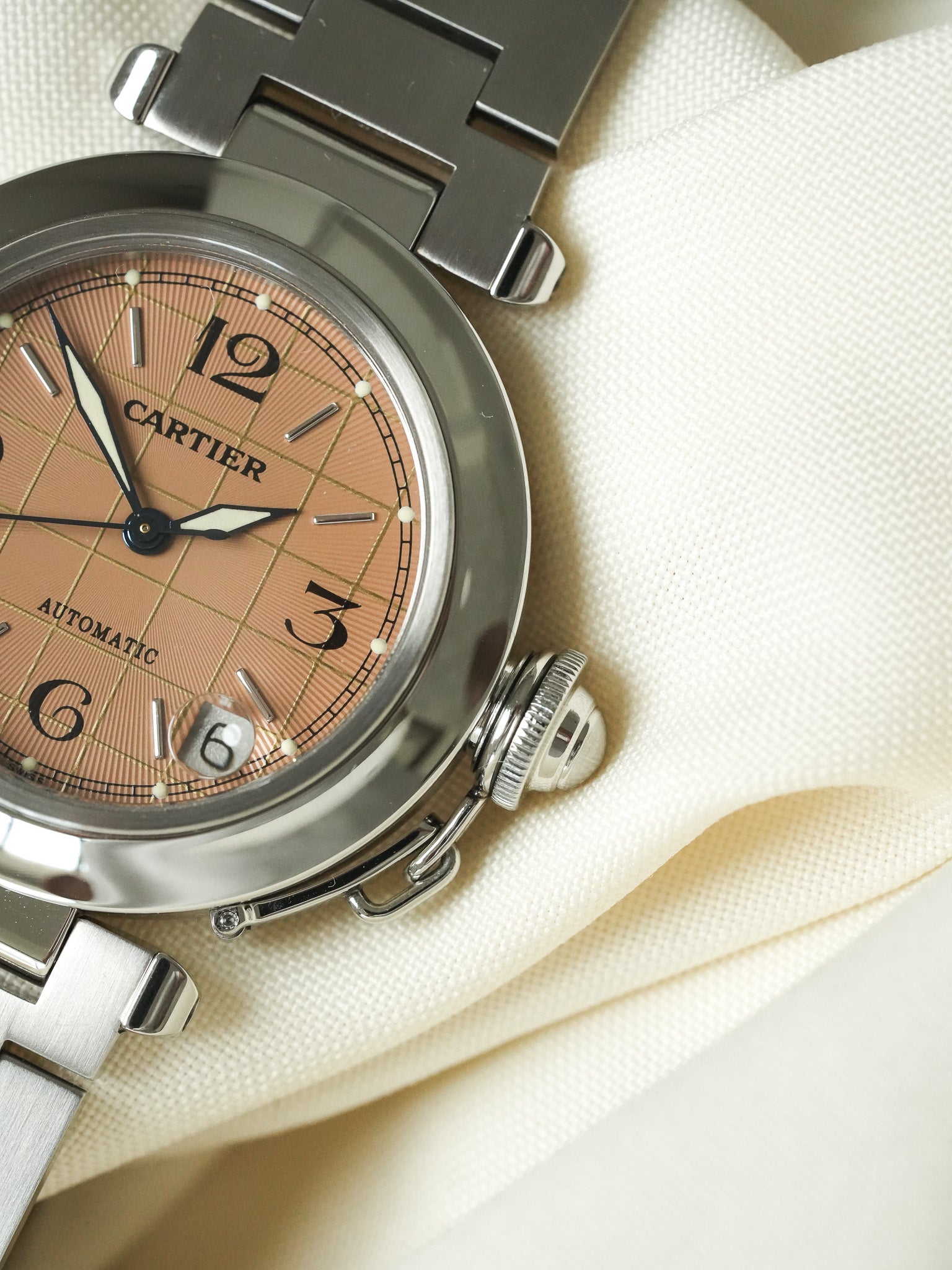 Cartier - Pasha 日期 35mm Cadra Saumon - 2000年代