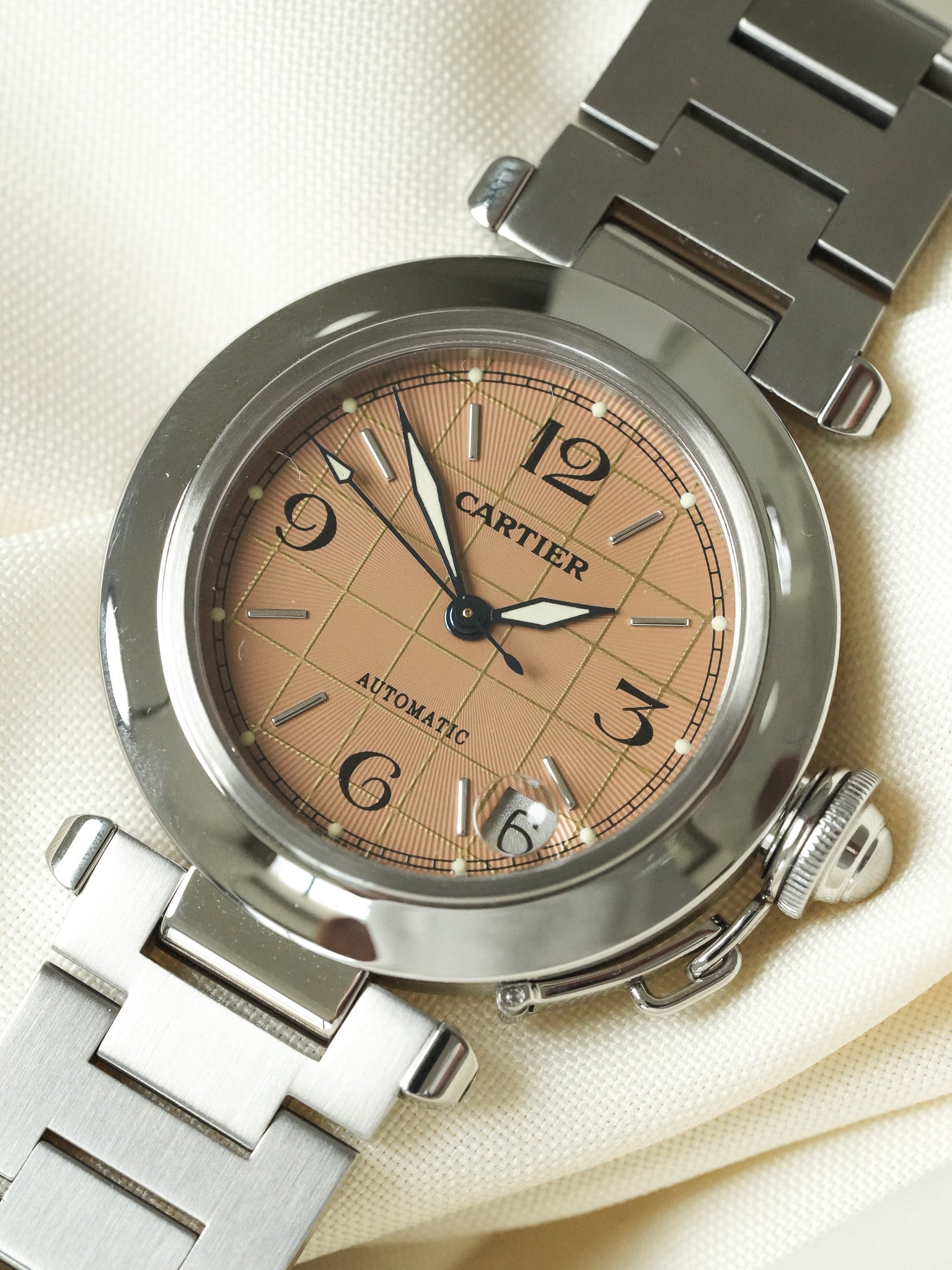 Cartier - Pasha 日期 35mm Cadra Saumon - 2000年代