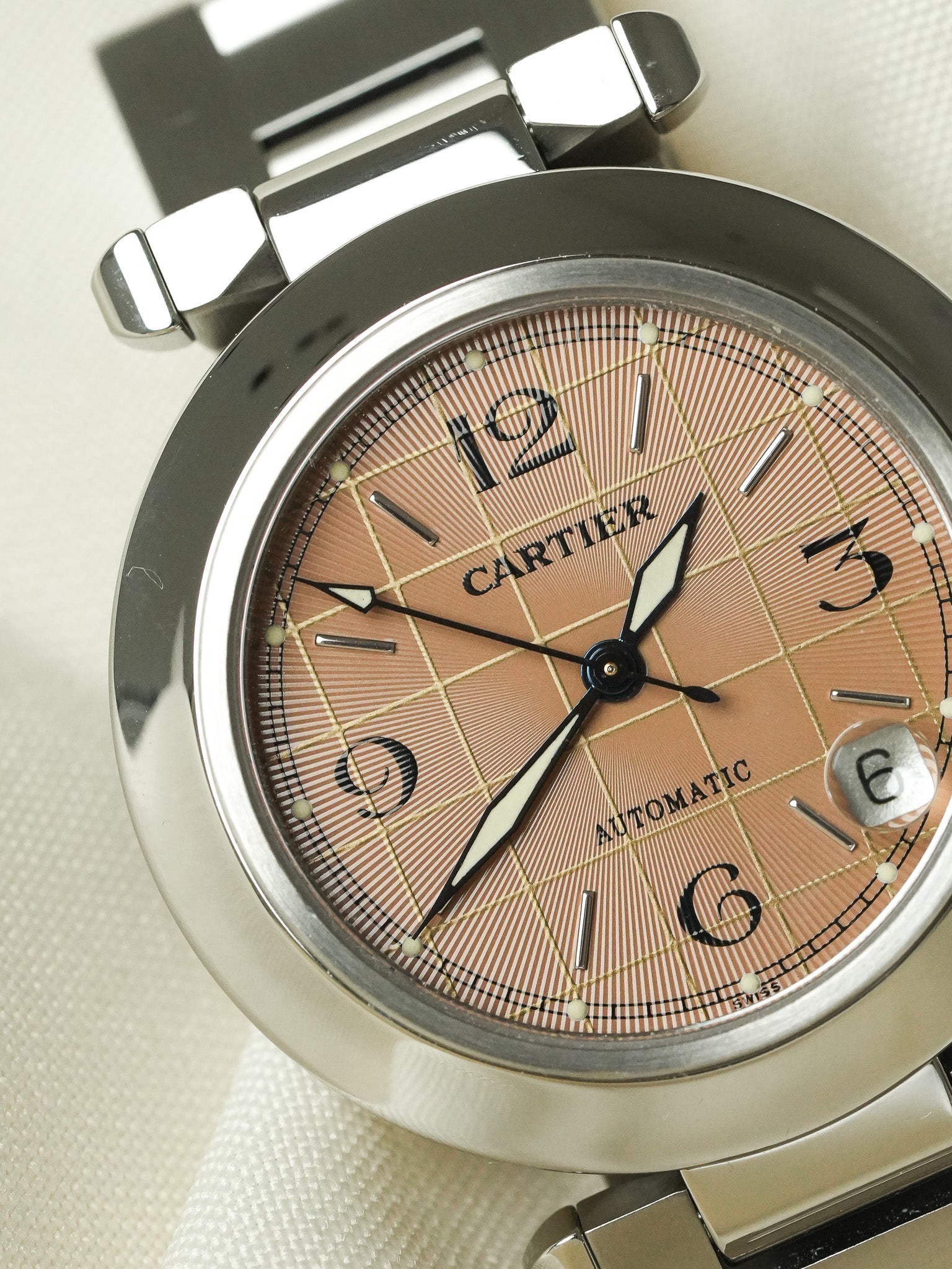 Cartier - Pasha 日期 35mm Cadra Saumon - 2000年代