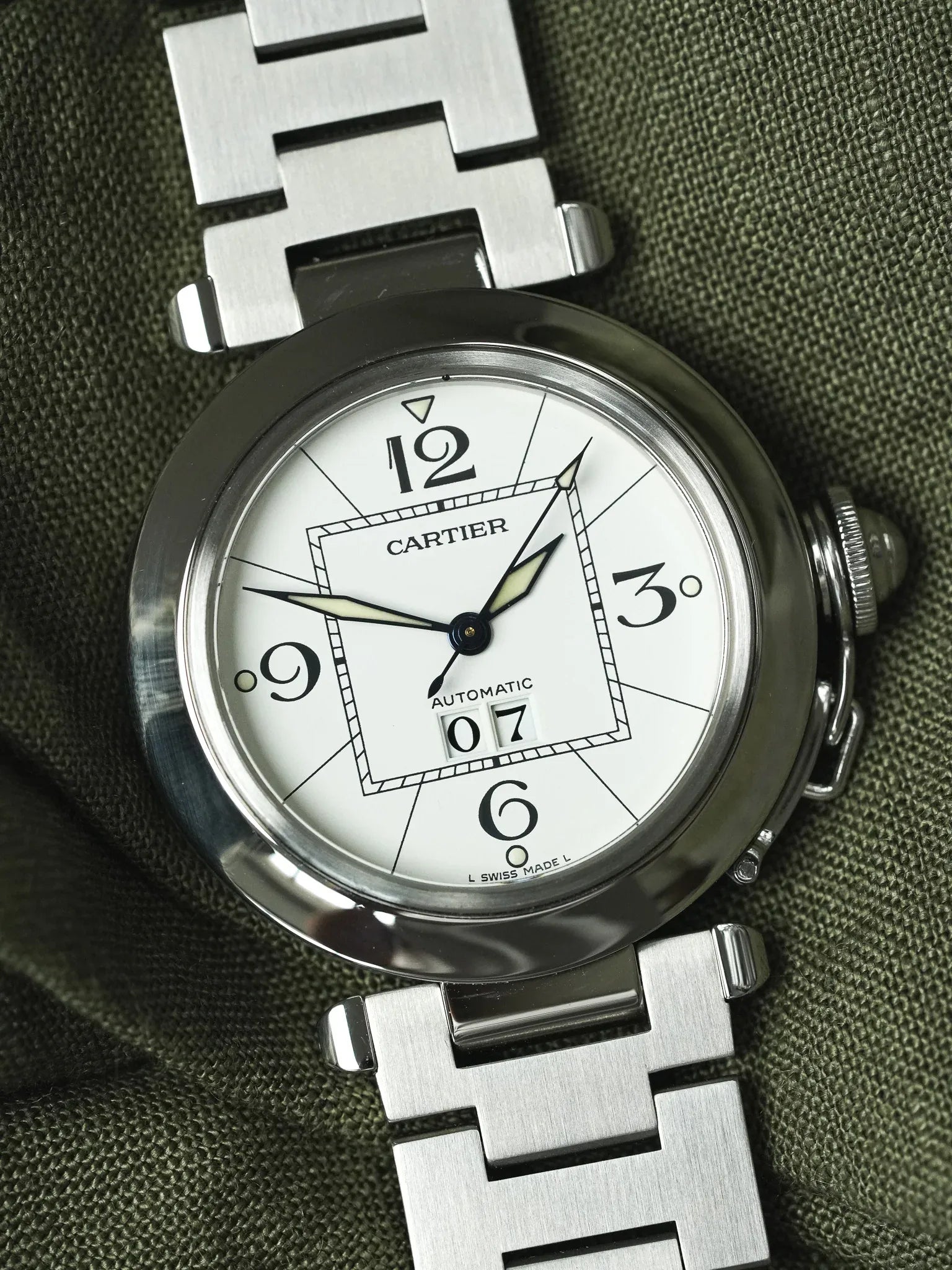 Cartier - Pasha 2475 Grande Date Blanc Acier 35mm - 2000s - Atelier Victor