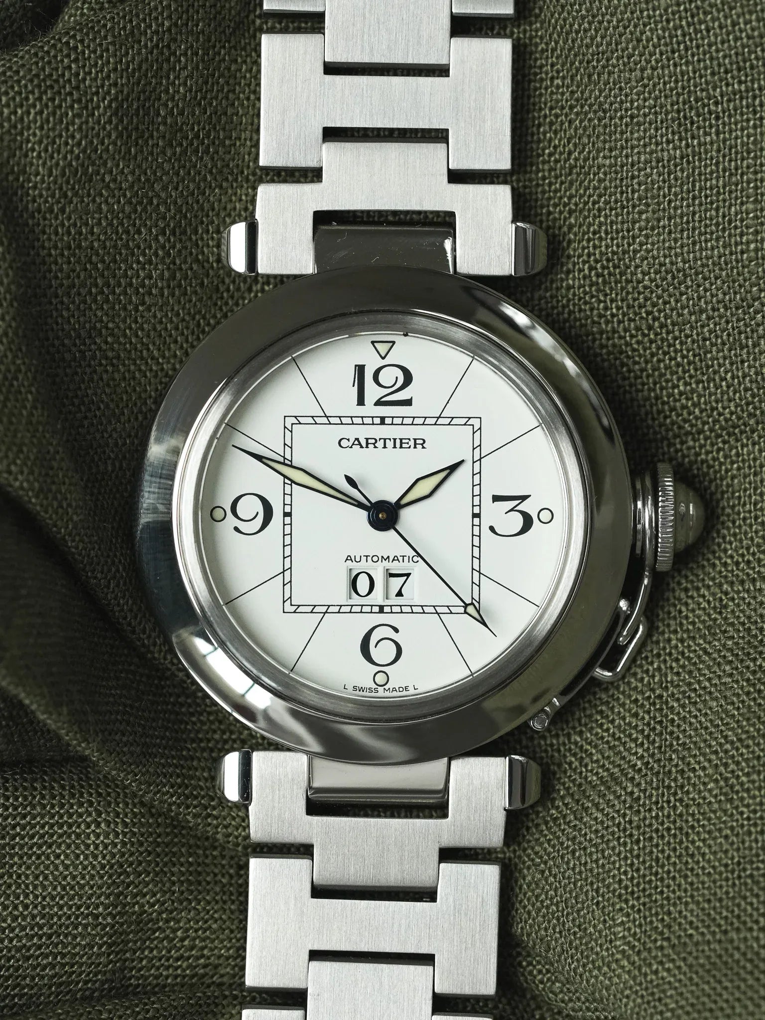 Cartier - Pasha 2475 Grande Date Blanc Acier 35mm - 2000s - Atelier Victor