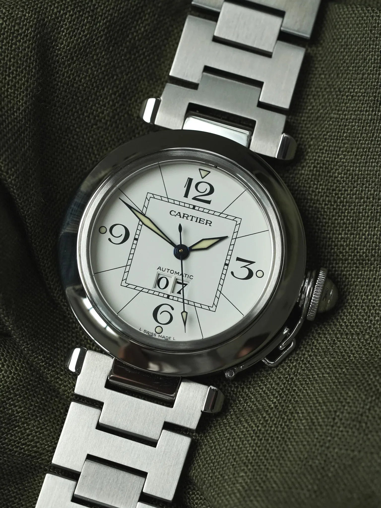 Cartier - Pasha 2475 Grande Date Blanc Acier 35mm - 2000s - Atelier Victor