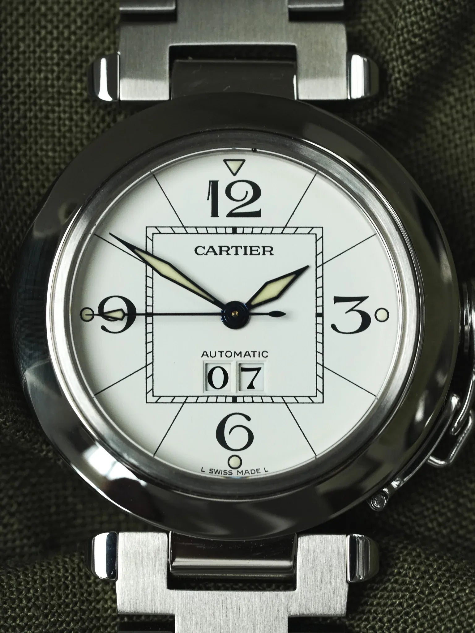 Cartier - Pasha 2475 Grande Date Blanc Acier 35mm - 2000s - Atelier Victor