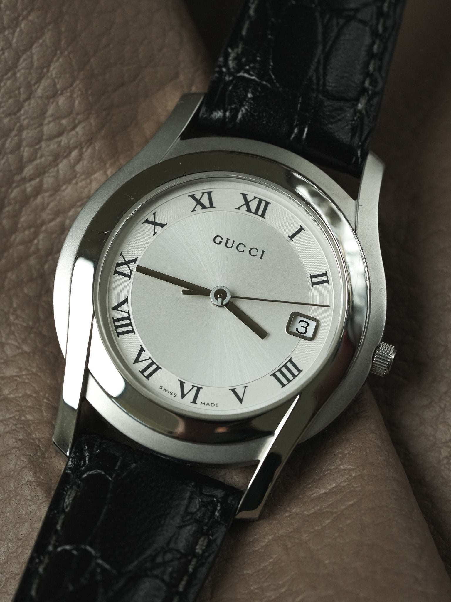 Gucci - Ronde Acier Poli & Brossé 35mm - 2000s