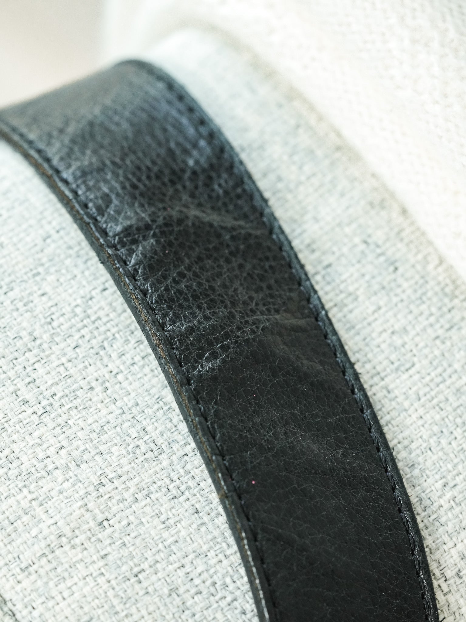 Borsa a Mano Chanel Trapuntata Vintage Pelle di Vitello Granulata Nera - Donna