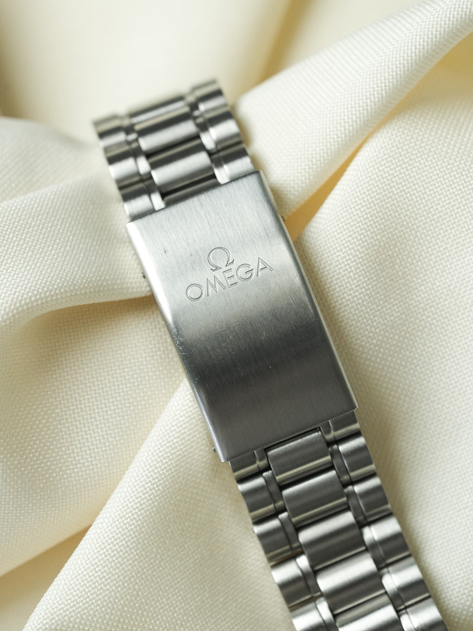 Omega - Dynamic III Chronographe 5240.5000 Fond Noir - 1990s