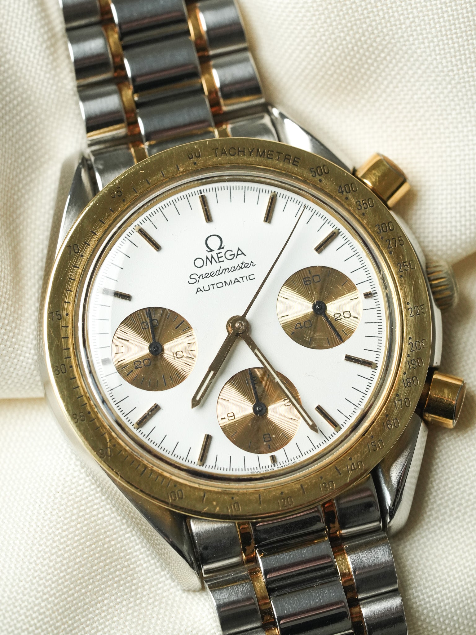 Omega - Speedmaster Reduced 175.0033 Gold or Steel White Dial - 1989