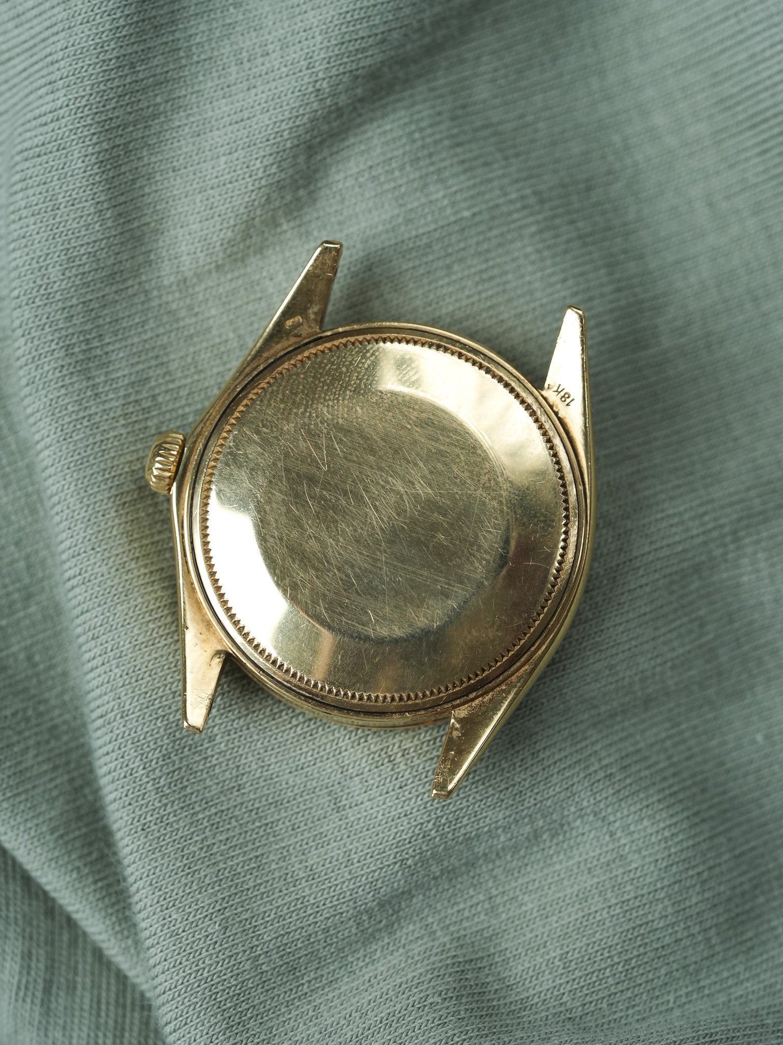 Rolex - Oyster Perpetual Date COSC ref. 1503 34мм Золото Жёлтое 18k Циферблат Шампань - 1965