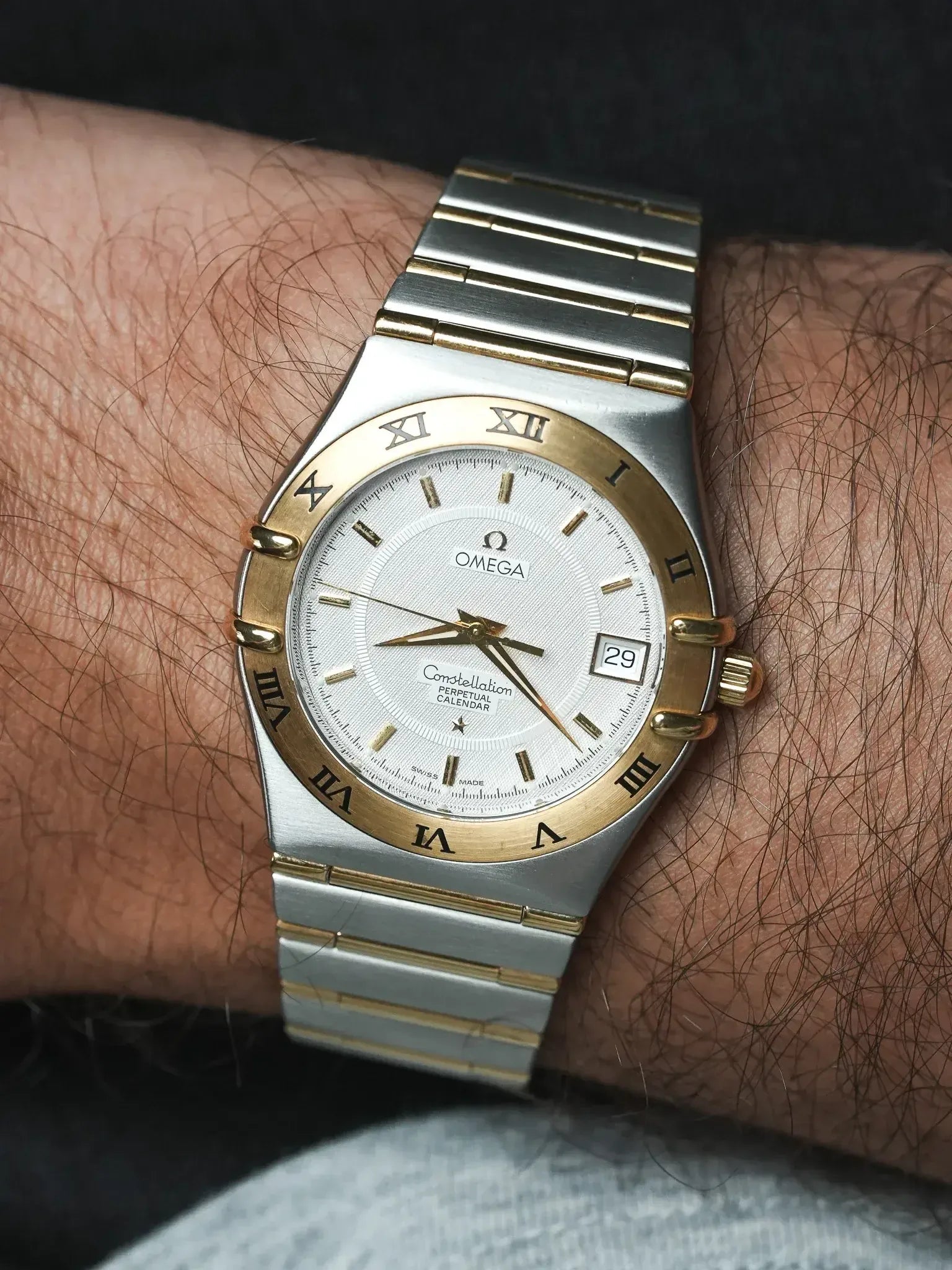 Omega - Constellation Manhattan Acier Or 18k Calendrier Perpétuel - 1990s