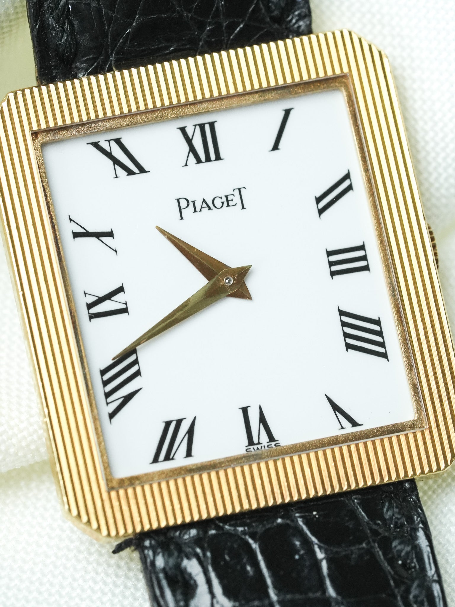 Piaget - Protocolo Oro 9154 amarillo 18k esfera blanca - 1970s