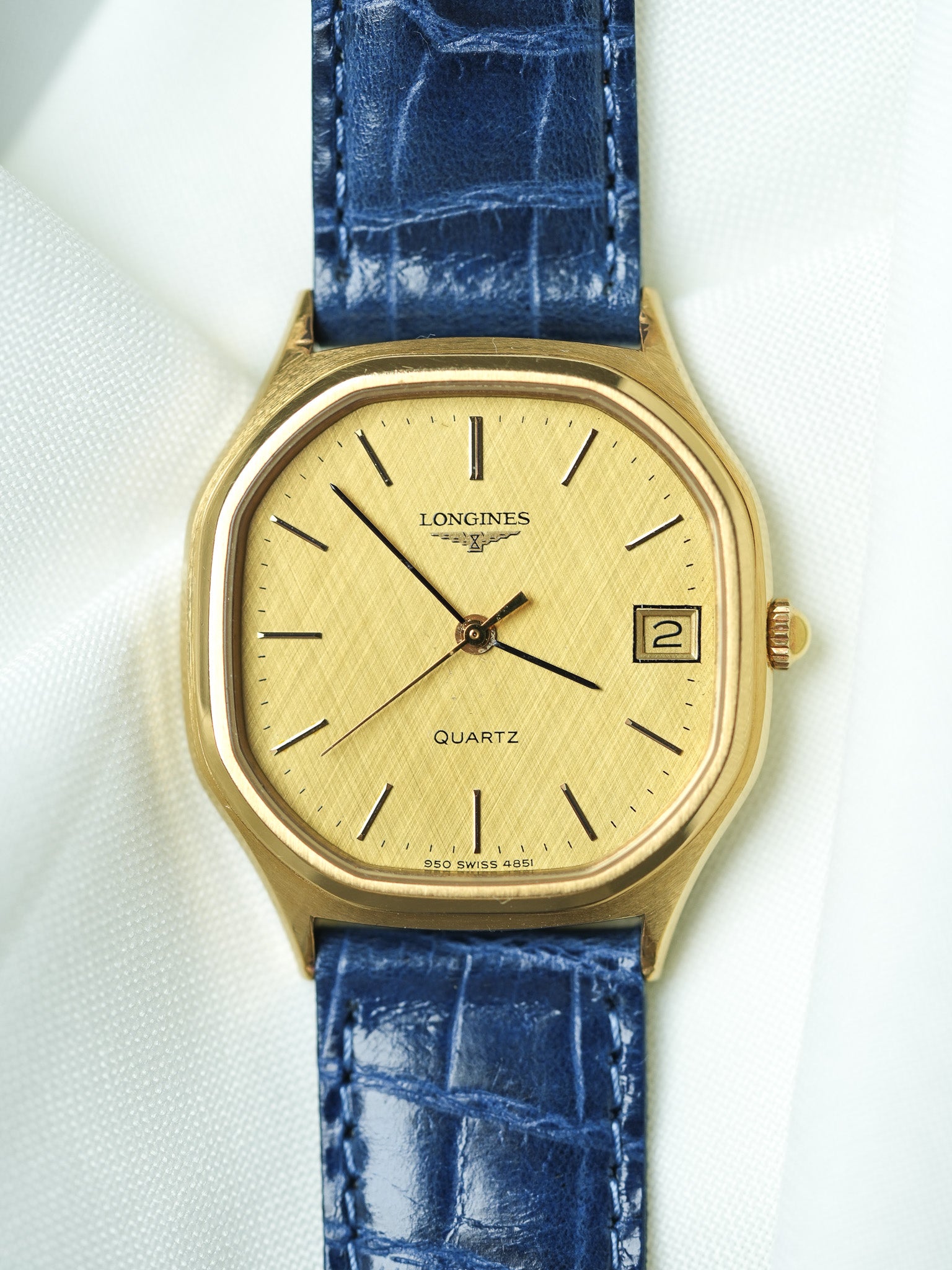 Longines - Octogonale Plaqué or Cadran Lin date - 1980s
