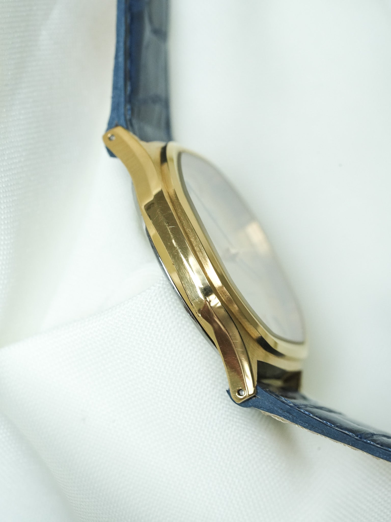 Longines - Octogonale Plaqué or Cadran Lin date - 1980s