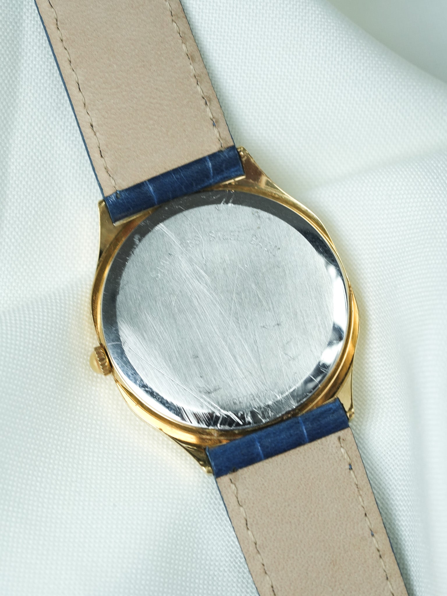 Longines - Octogonale Plaqué or Cadran Lin date - 1980s