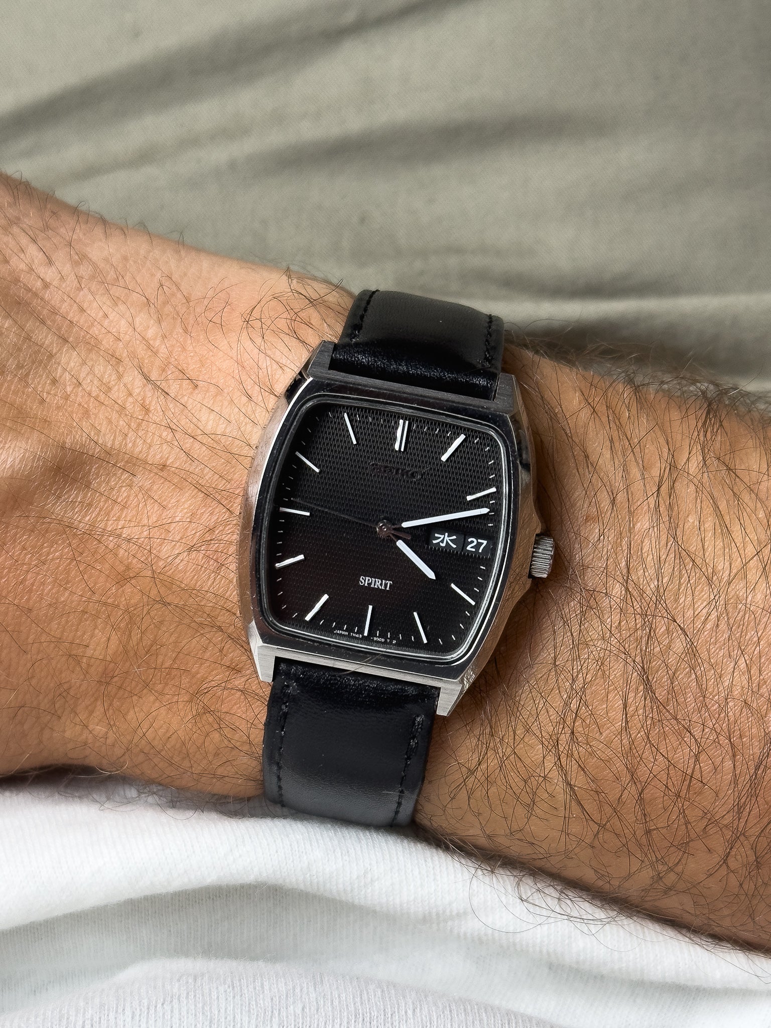Seiko - Spirit Tonneau Daydate Kanji Сталь Clous de Paris Черный - 1993