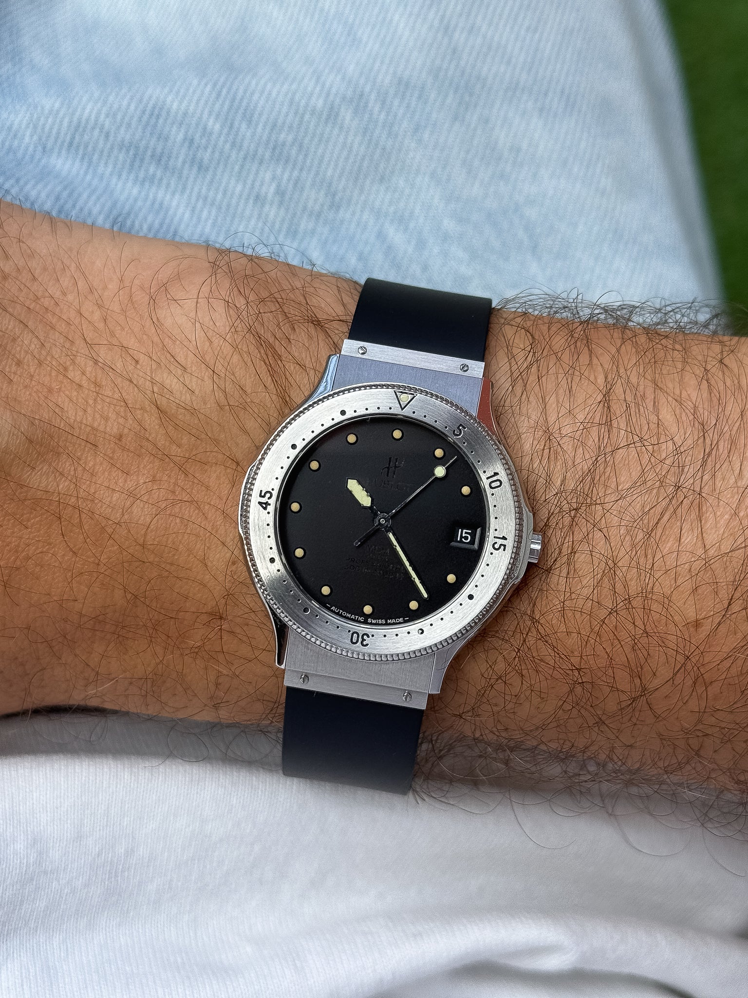 Hublot - MDM Acier Automatique Professionnal 300m - 1990s