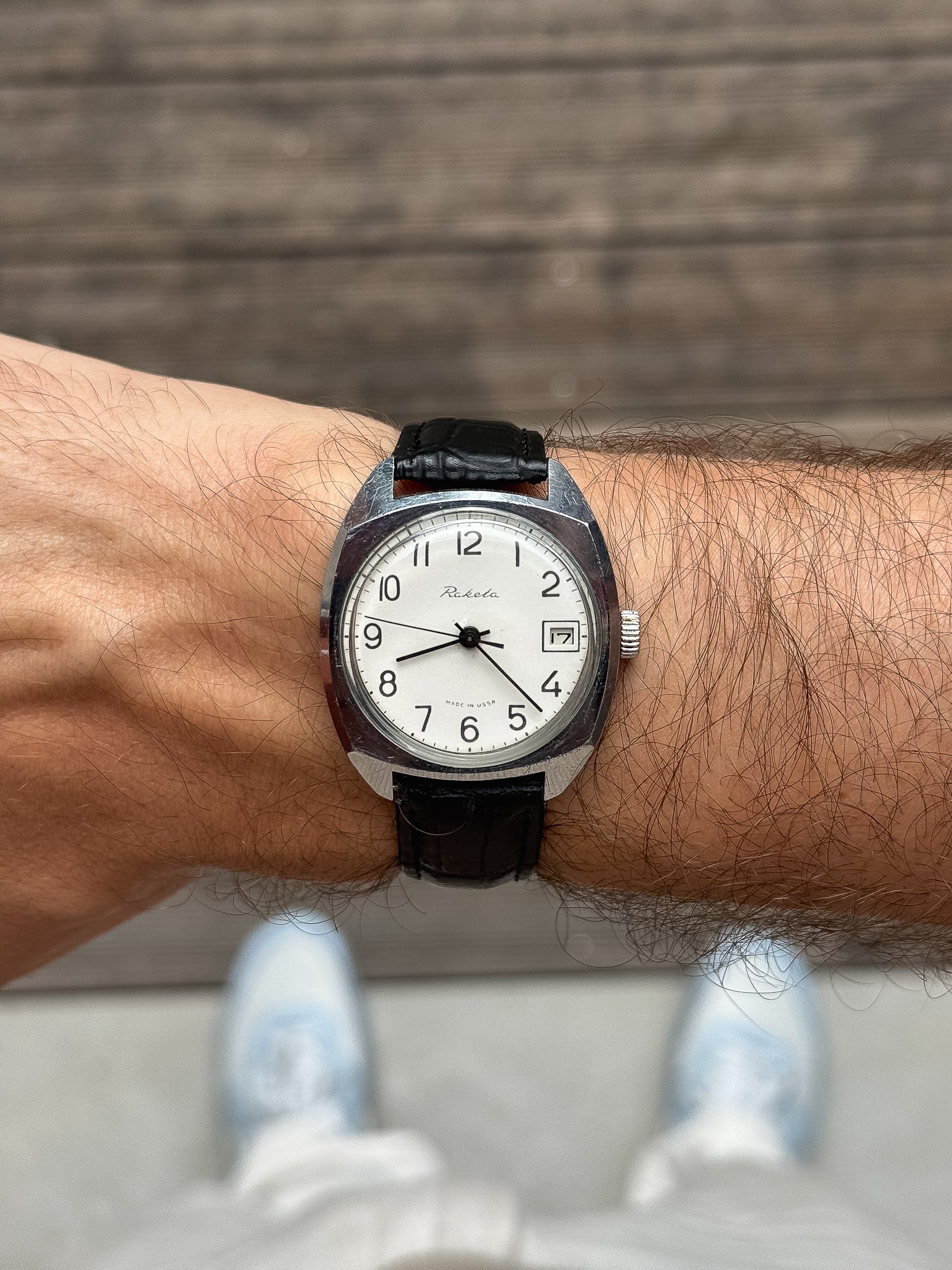 Raketa - Tonneau épais acier blanc date - 1970s
