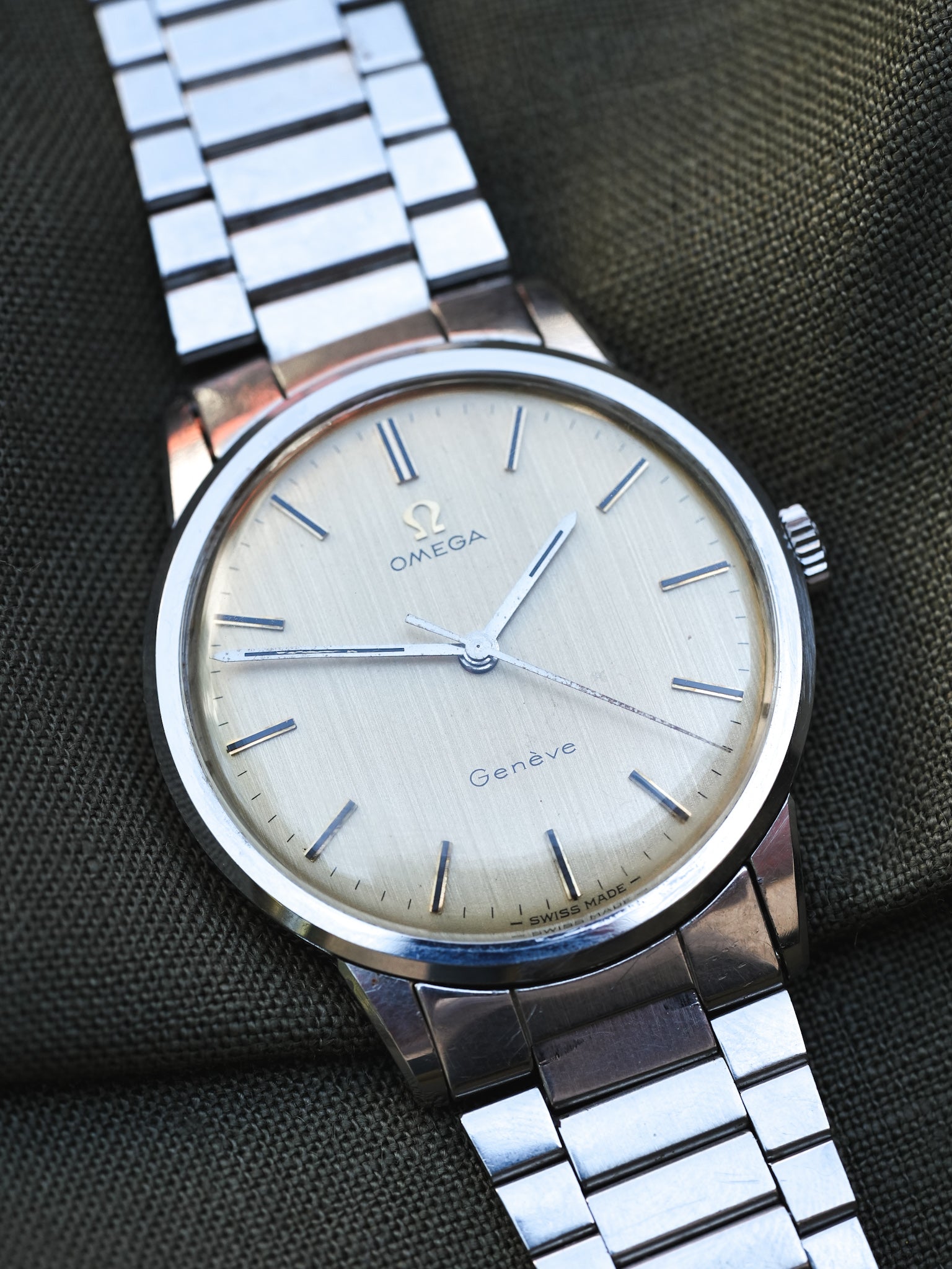 Omega - Geneve Cadran lin champagne - 1964