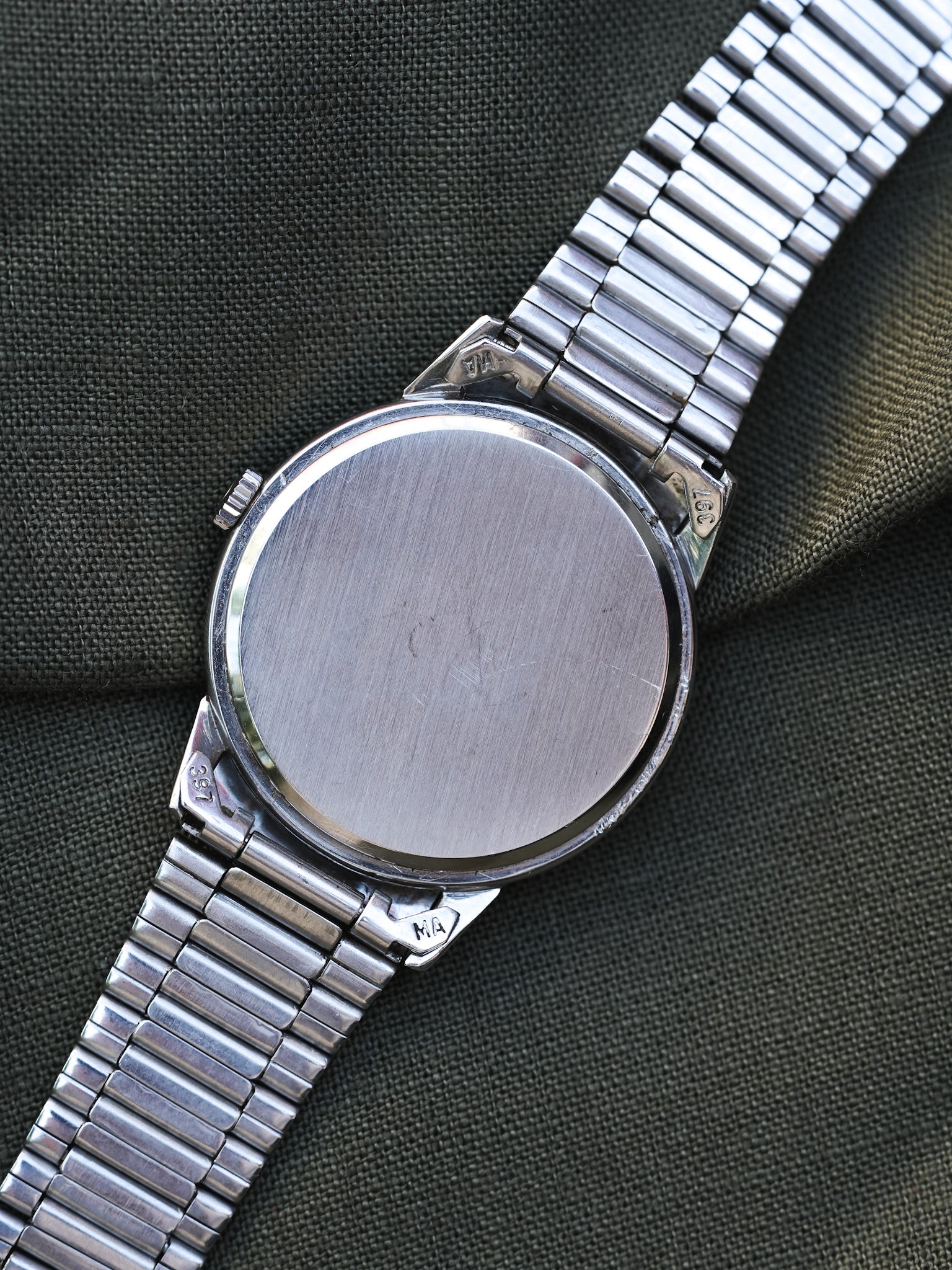 Omega - Geneve Cadran lin champagne - 1964