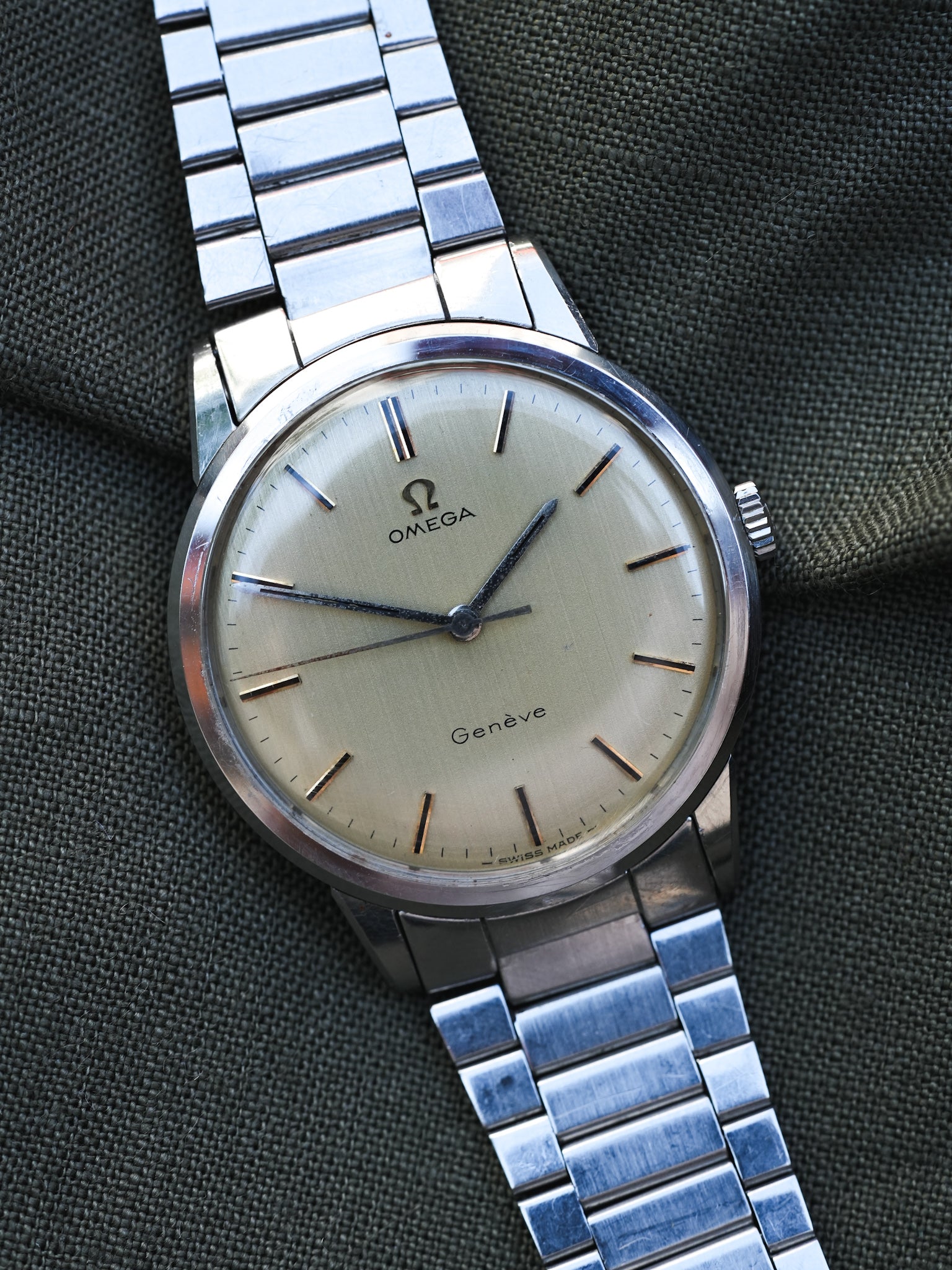 Omega - Geneve Cadran lin champagne - 1964