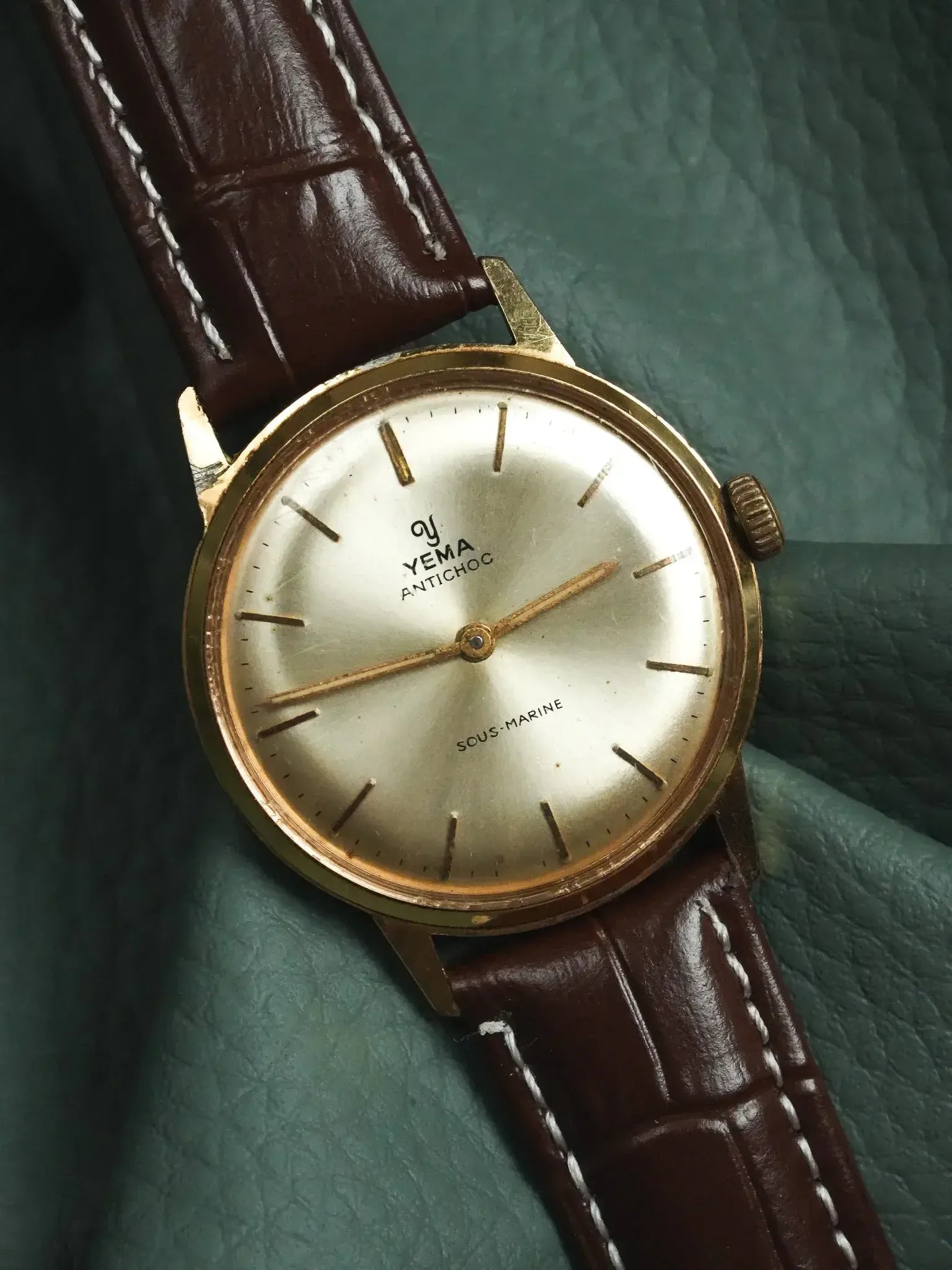 Yema - Sous-Marine 防震镀金手表 - 1960s