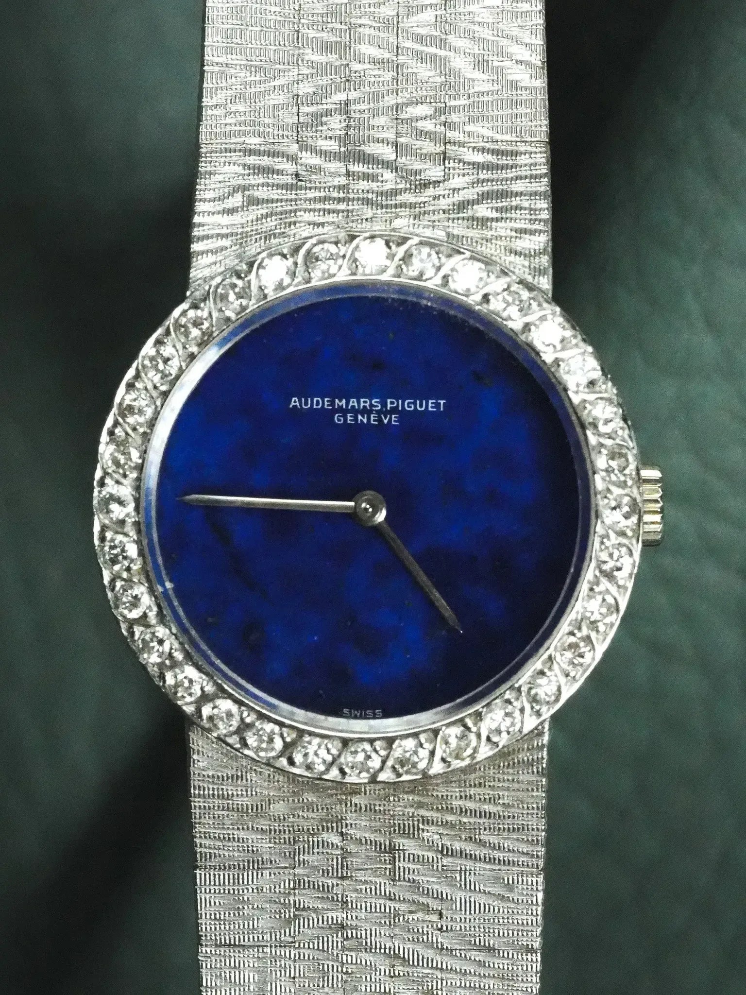 Audemars Piguet - Or blanc 18K lapis lazuli diamants 23mm - 1980s - Atelier Victor