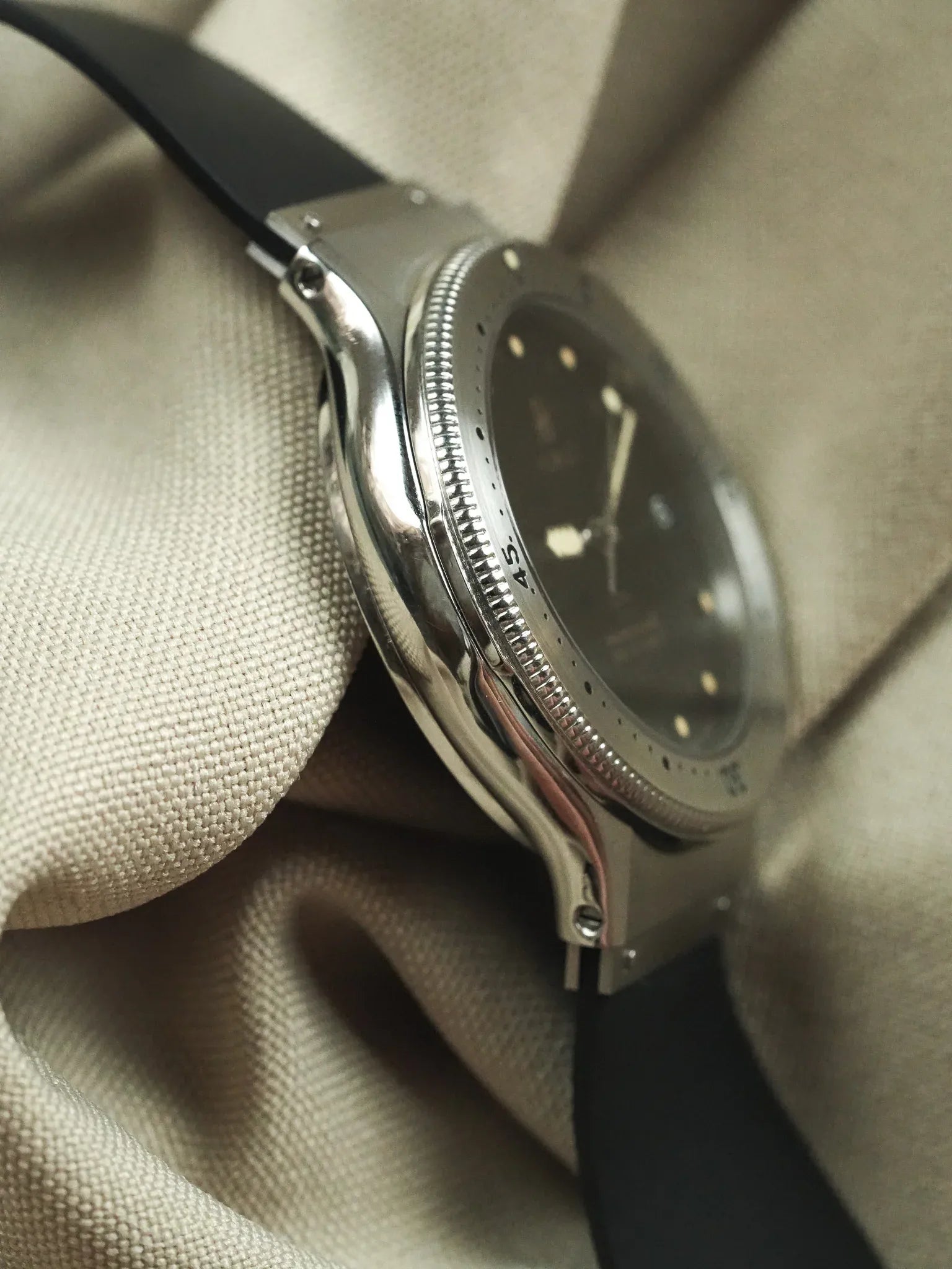 Hublot - MDM Acier Automatique Professionnal 300m - 1990s