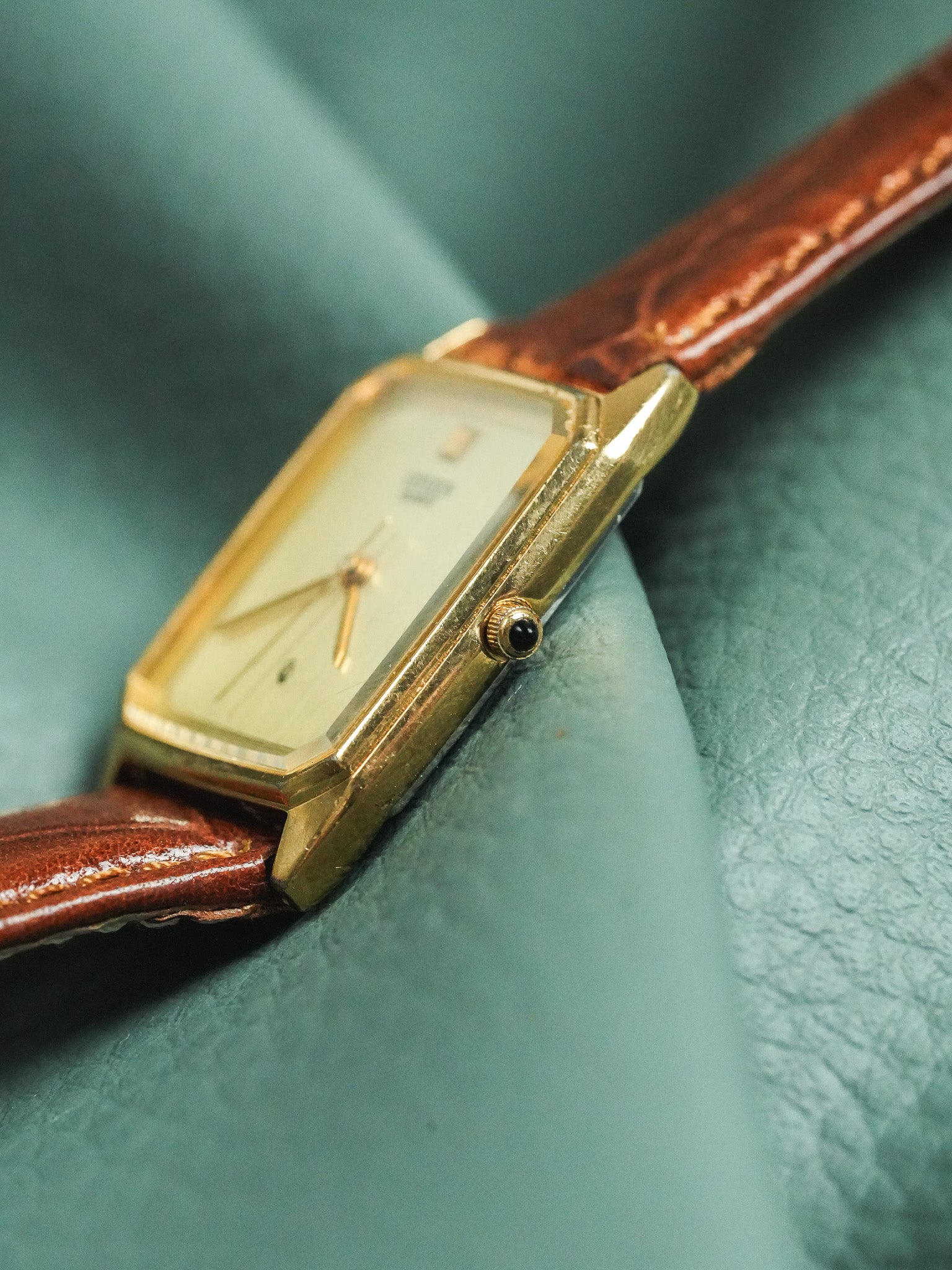 Citizen - Tank vintage Oro Cabochon - 1983
