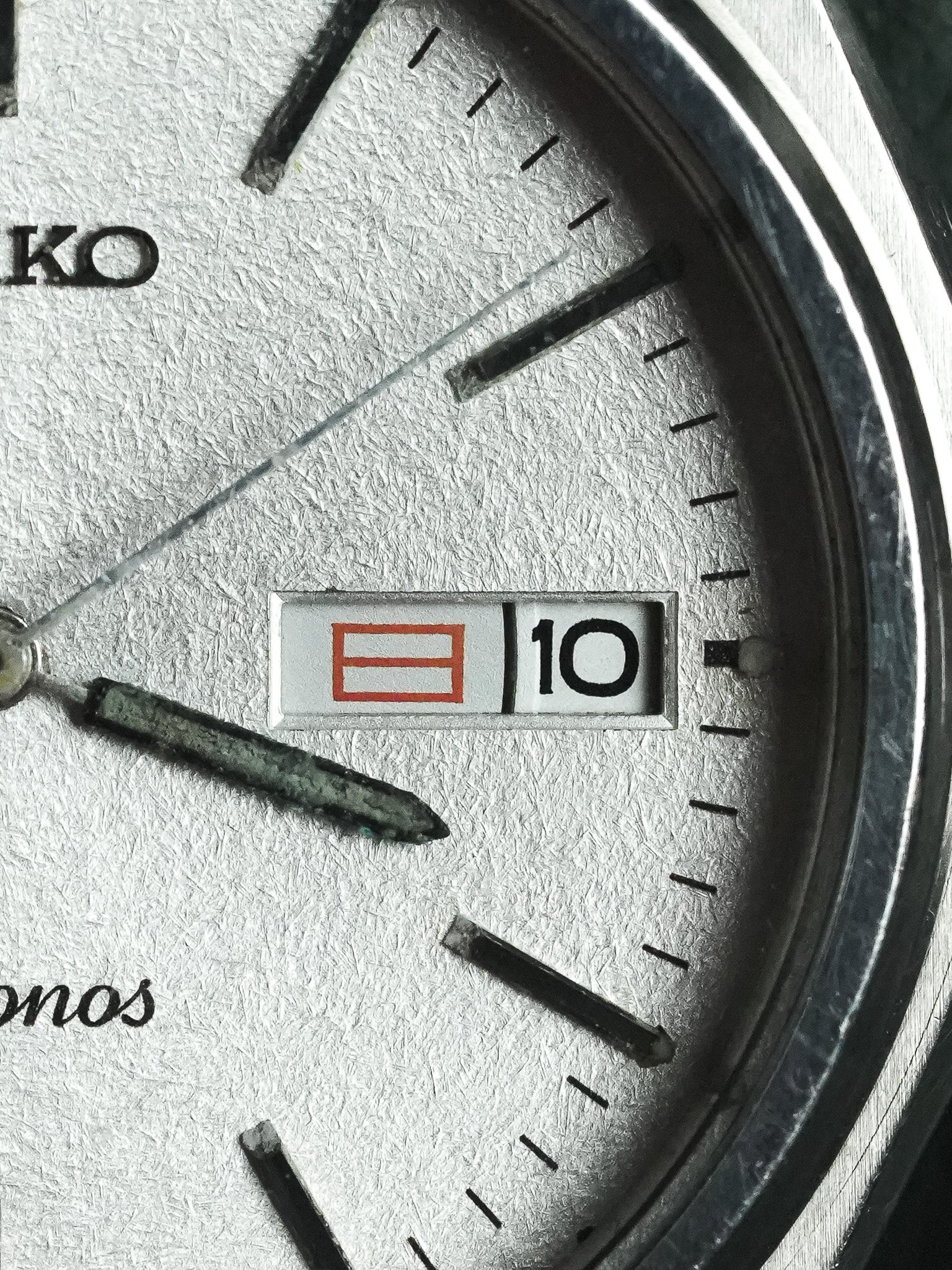 Seiko - Chronos Daydate Kanji Snow Dial Steel - 1988