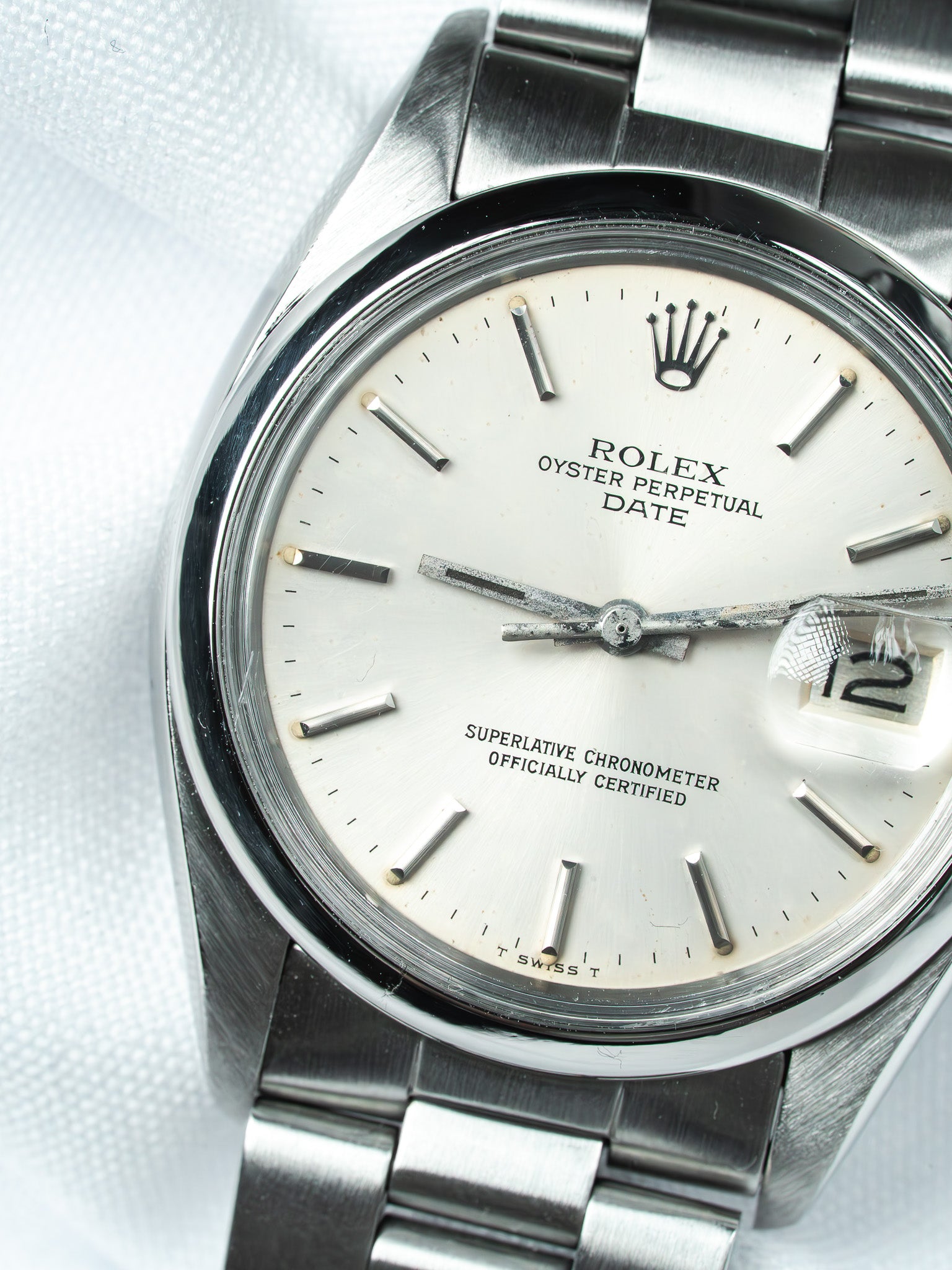 Vintage Rolex Oyster Perpetual Date 1500 Watch - 34mm Automatic Stainless Steel (1978)