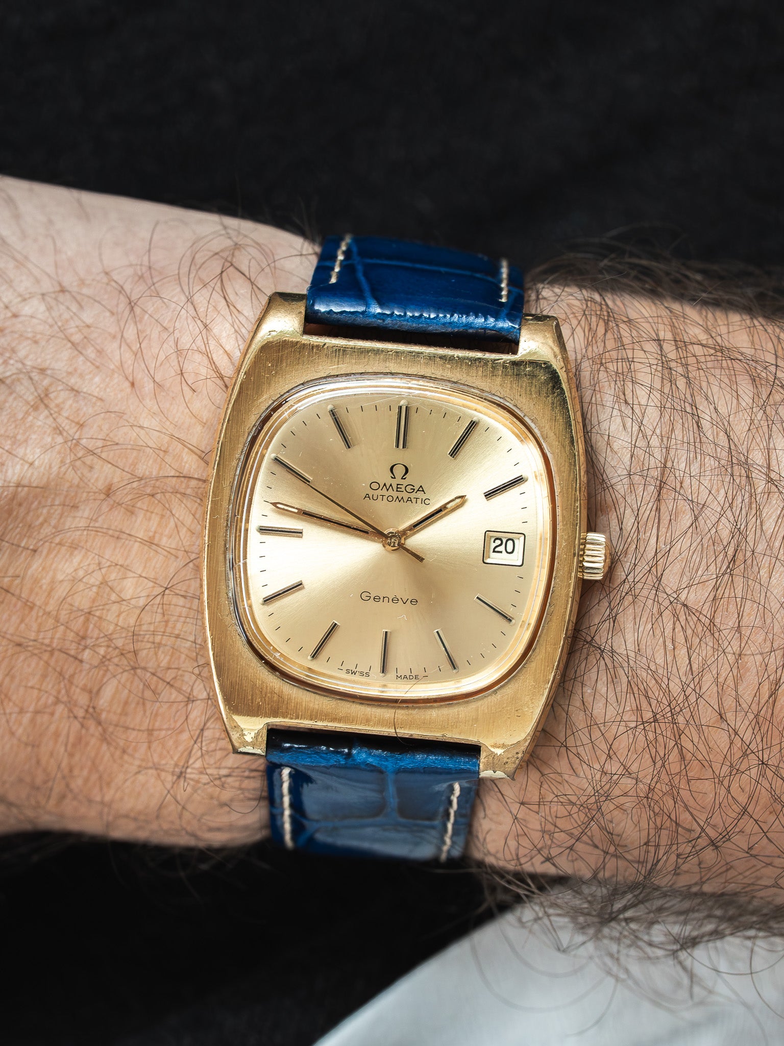 Omega Watch Genève 166.0190 复古 - Tonneau 36毫米 金色镀层(1974)
